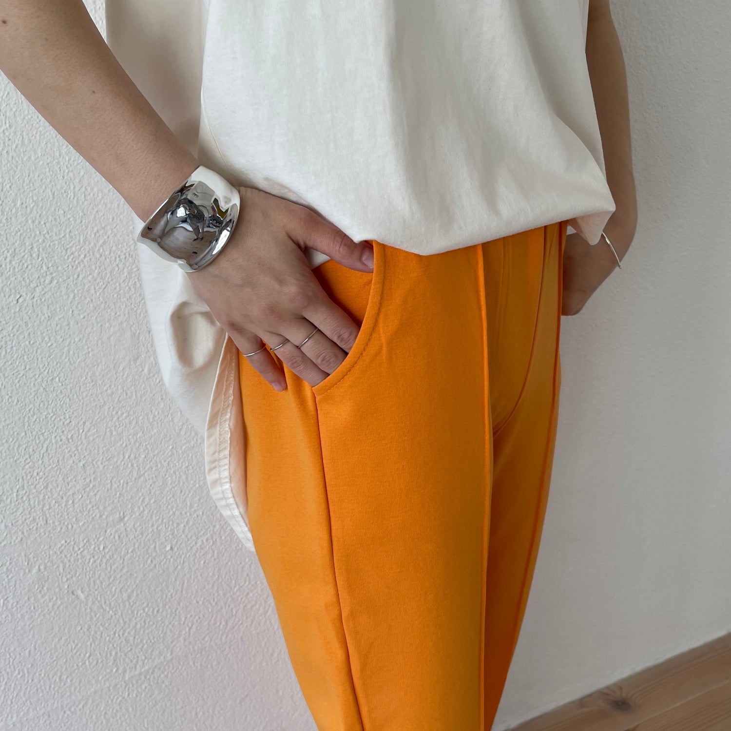 center line relax sweat pants / orange