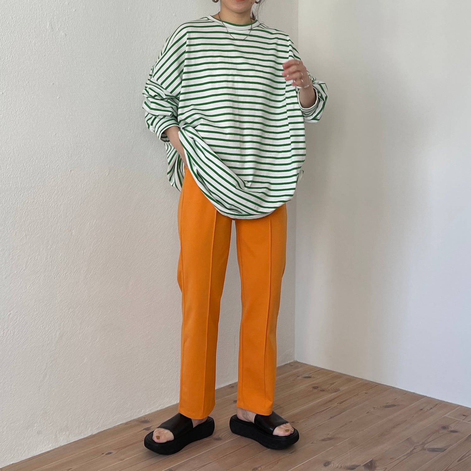 center line relax sweat pants / orange