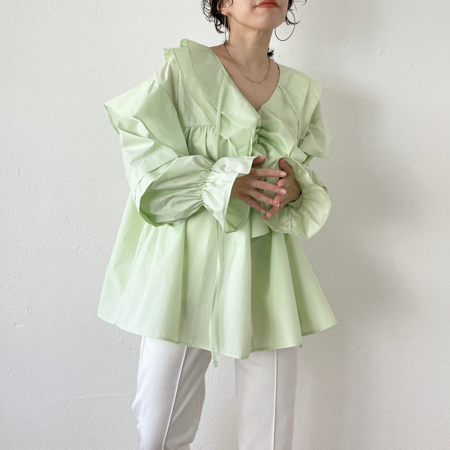 big collar frill blouse / mint
