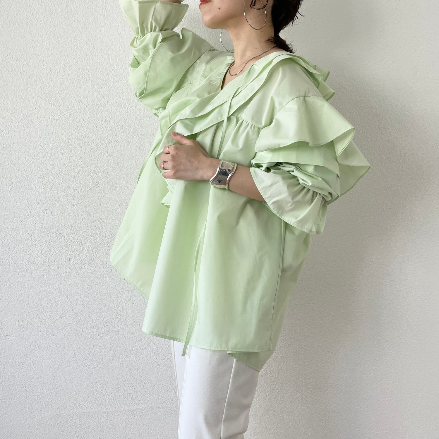 big collar frill blouse / mint