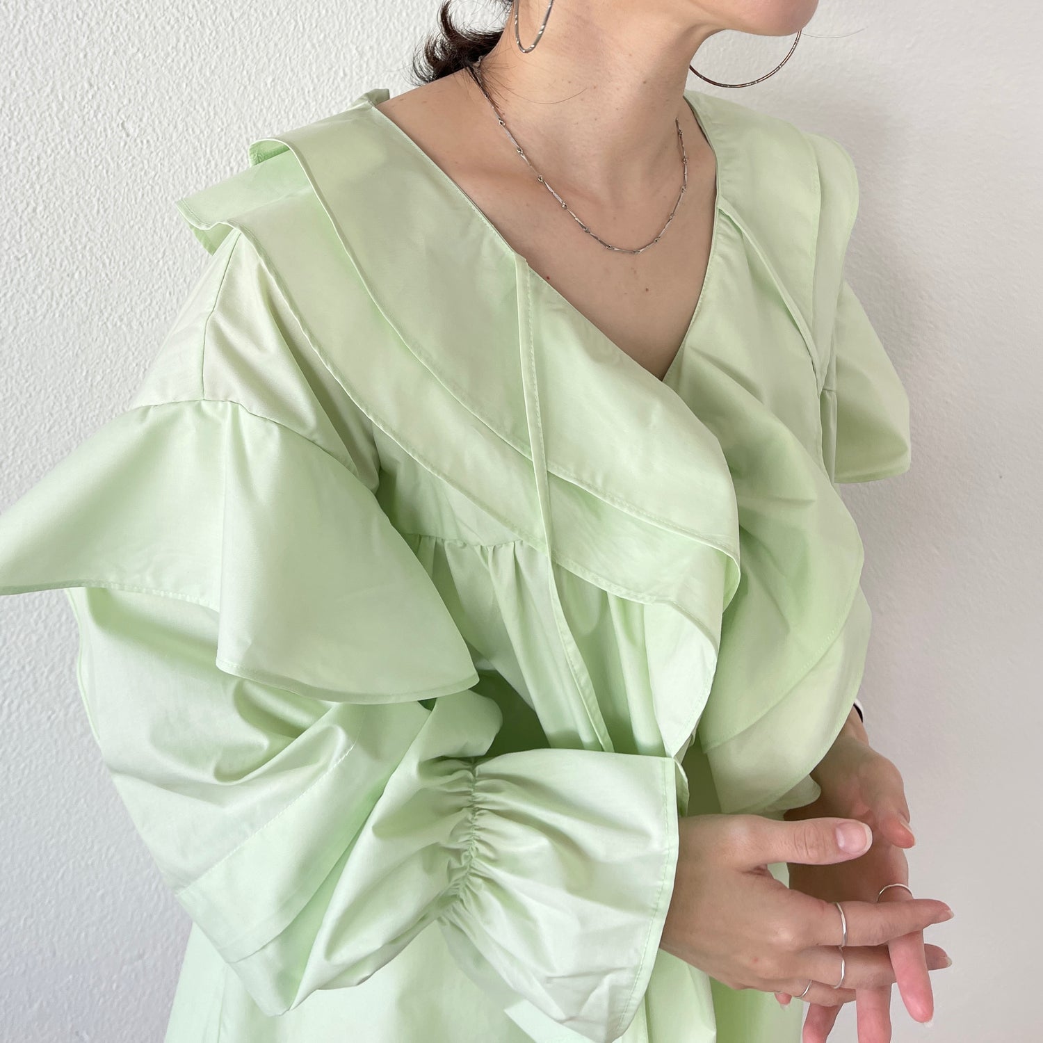 big collar frill blouse / mint