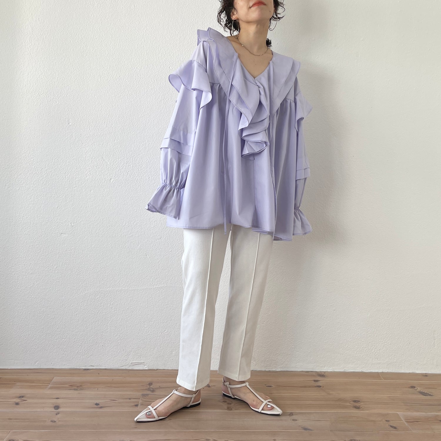 big collar frill blouse / lavender