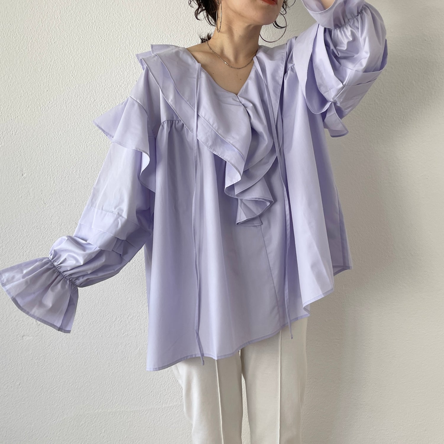 big collar frill blouse / lavender