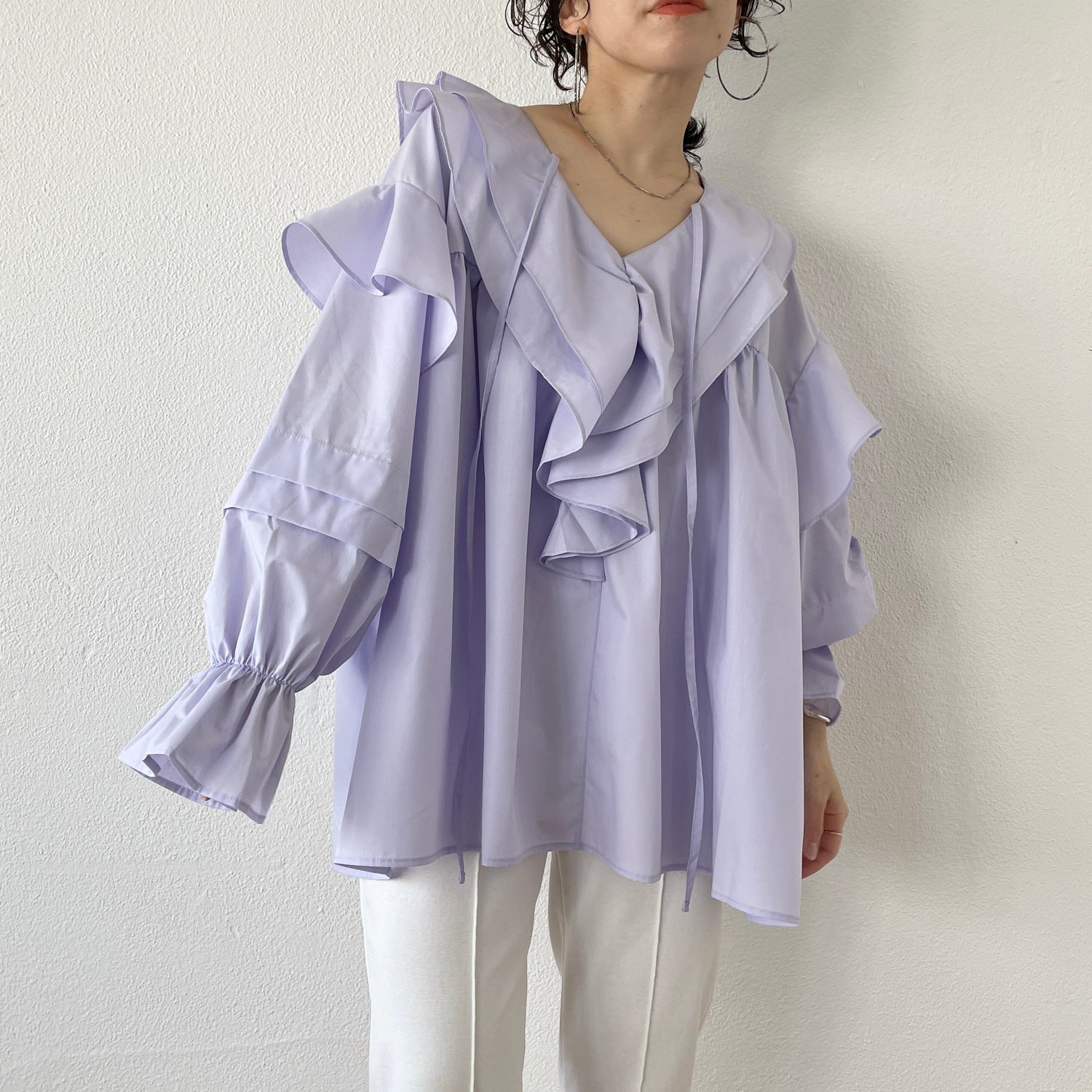 big collar frill blouse / lavender