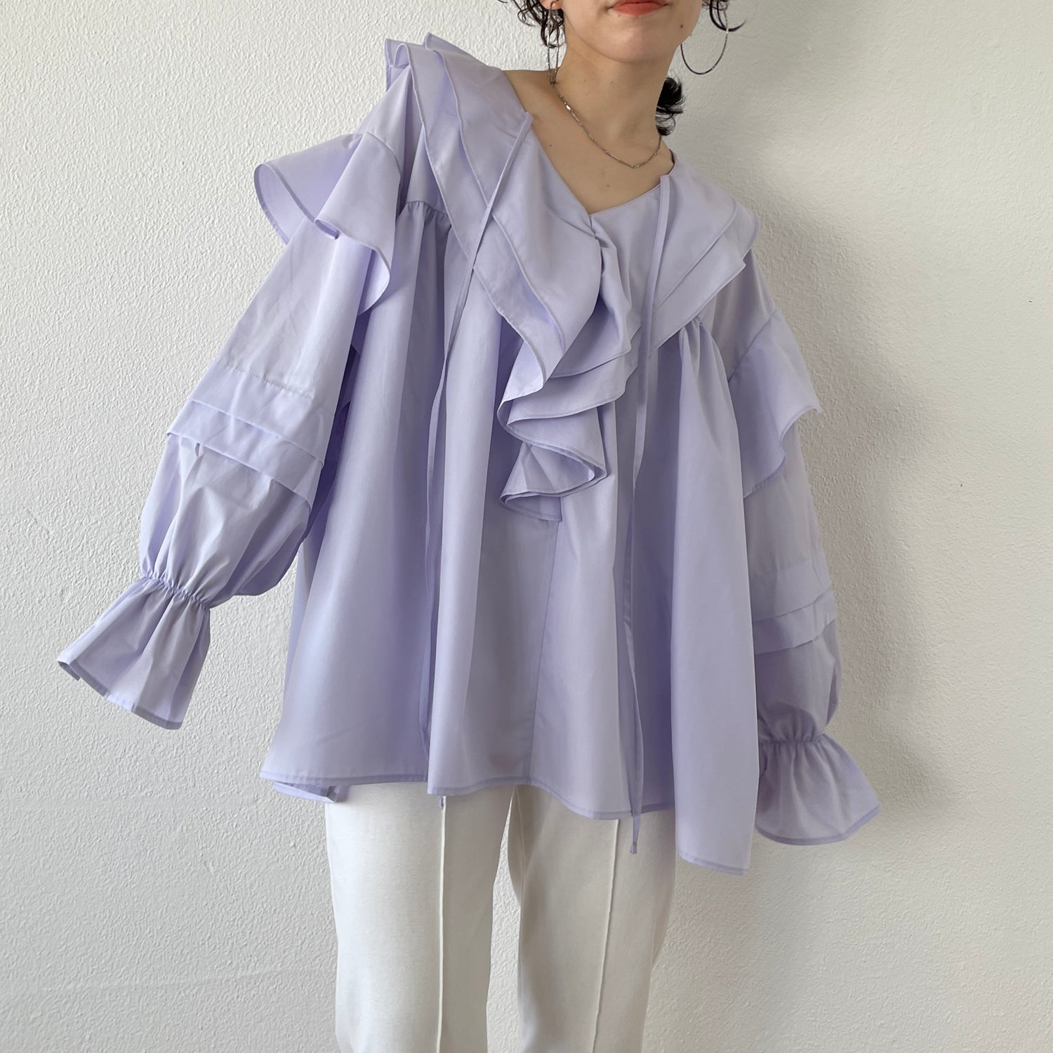 big collar frill blouse / lavender