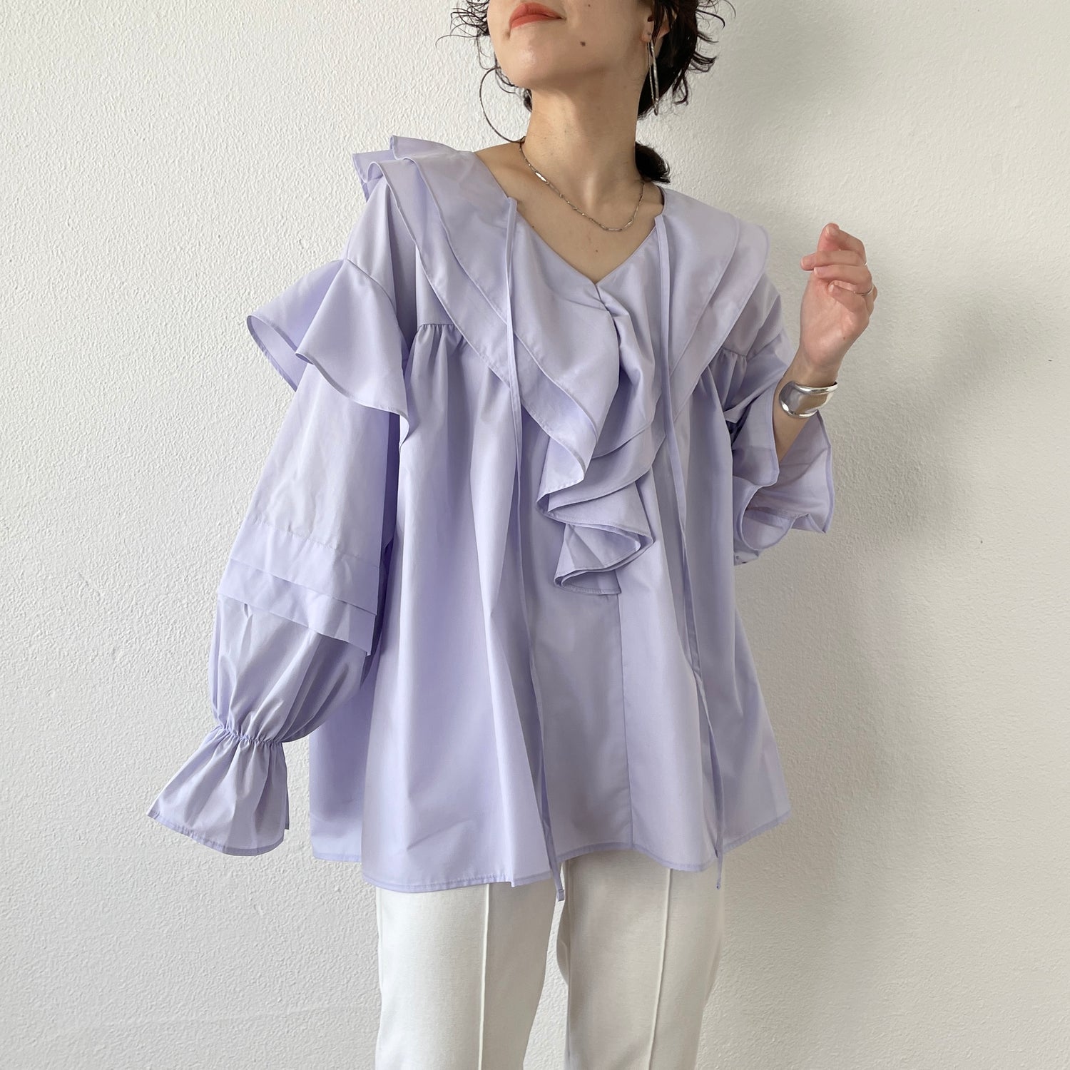 big collar frill blouse / lavender