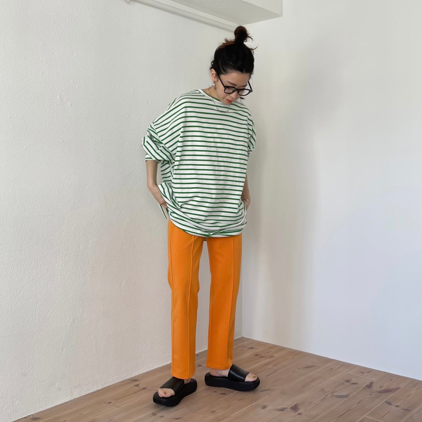 center line relax sweat pants / orange