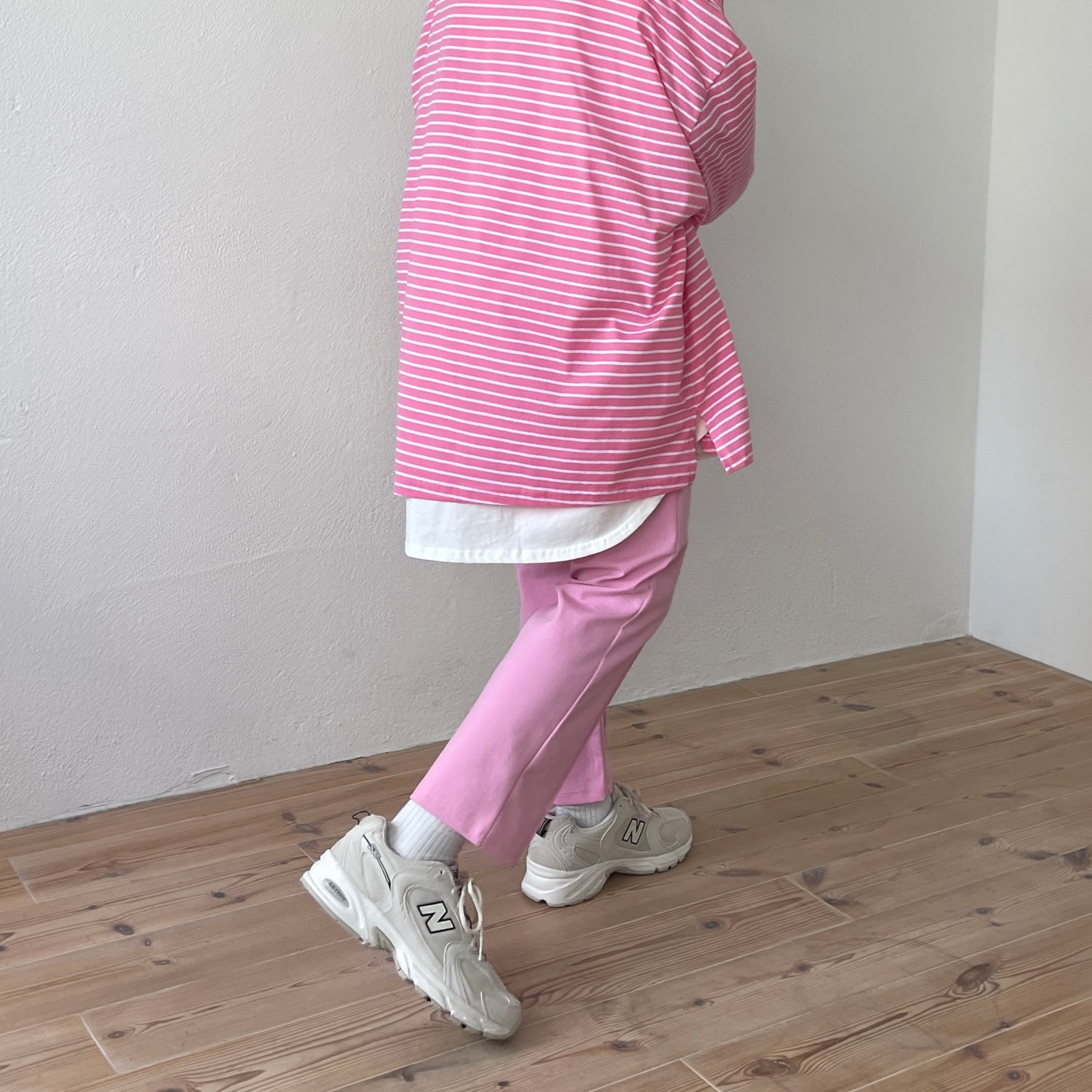 center line relax sweat pants / baby pink