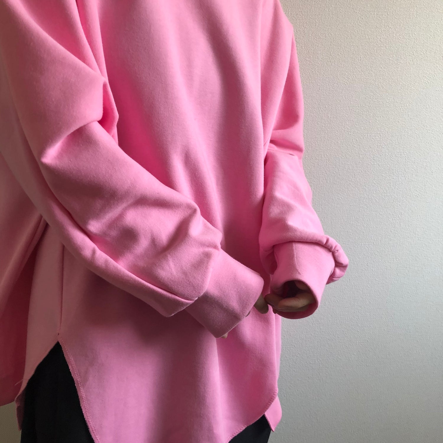 asymmetry design sweat / pink