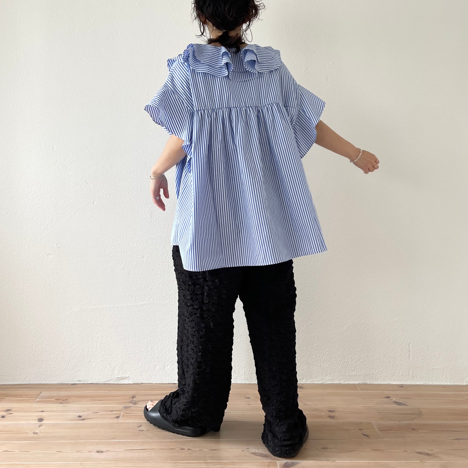 big collar frill half blouse / stripe