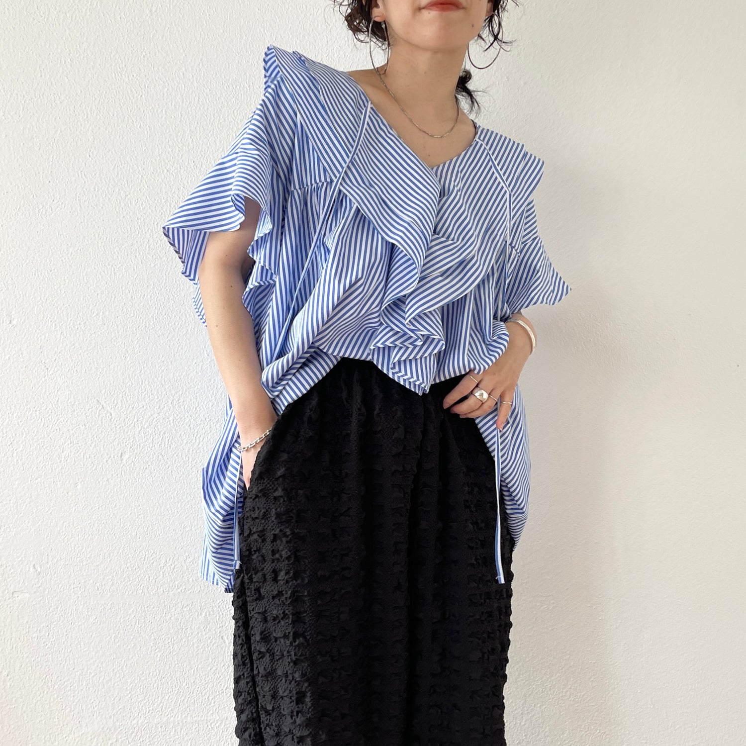 big collar frill half blouse / stripe