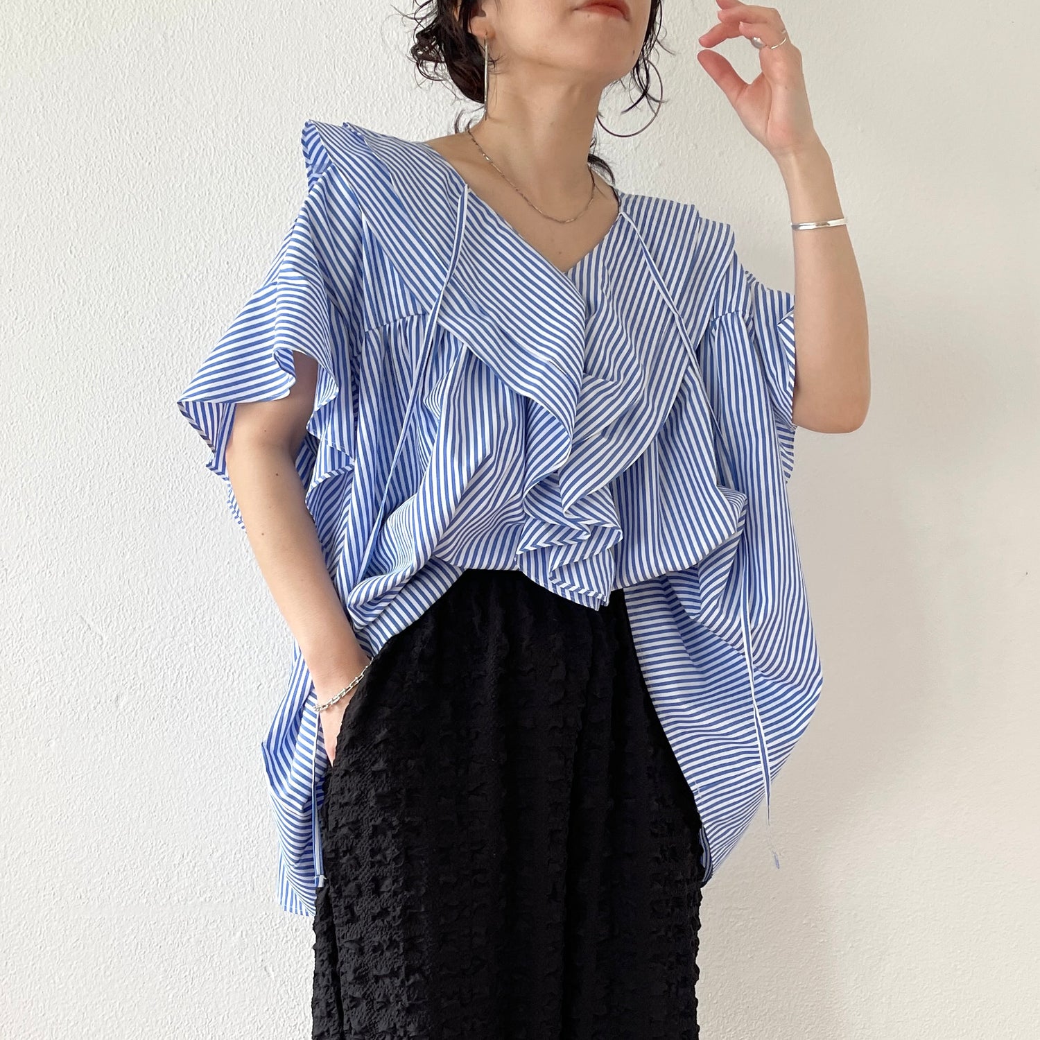 big collar frill half blouse / stripe