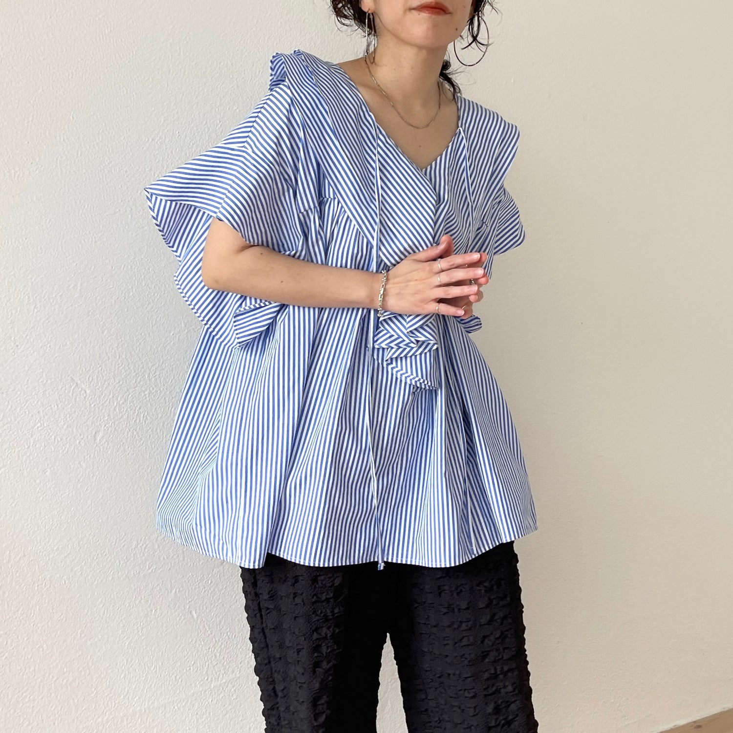 big collar frill half blouse / stripe