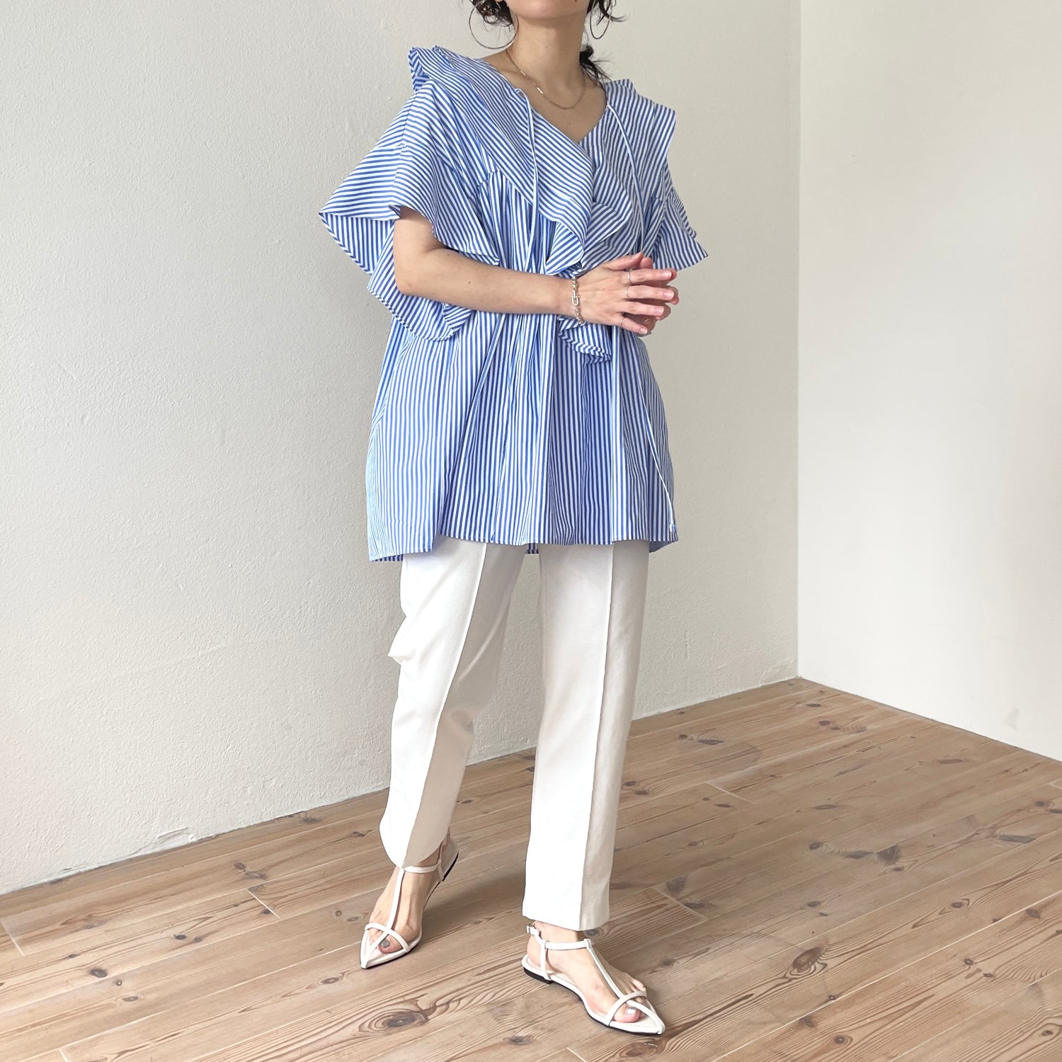 big collar frill half blouse / stripe