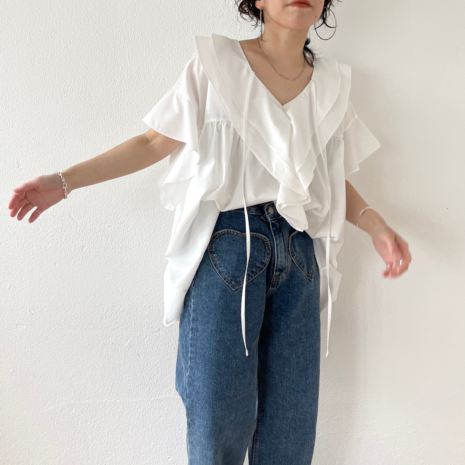 big collar frill half blouse / baby pink