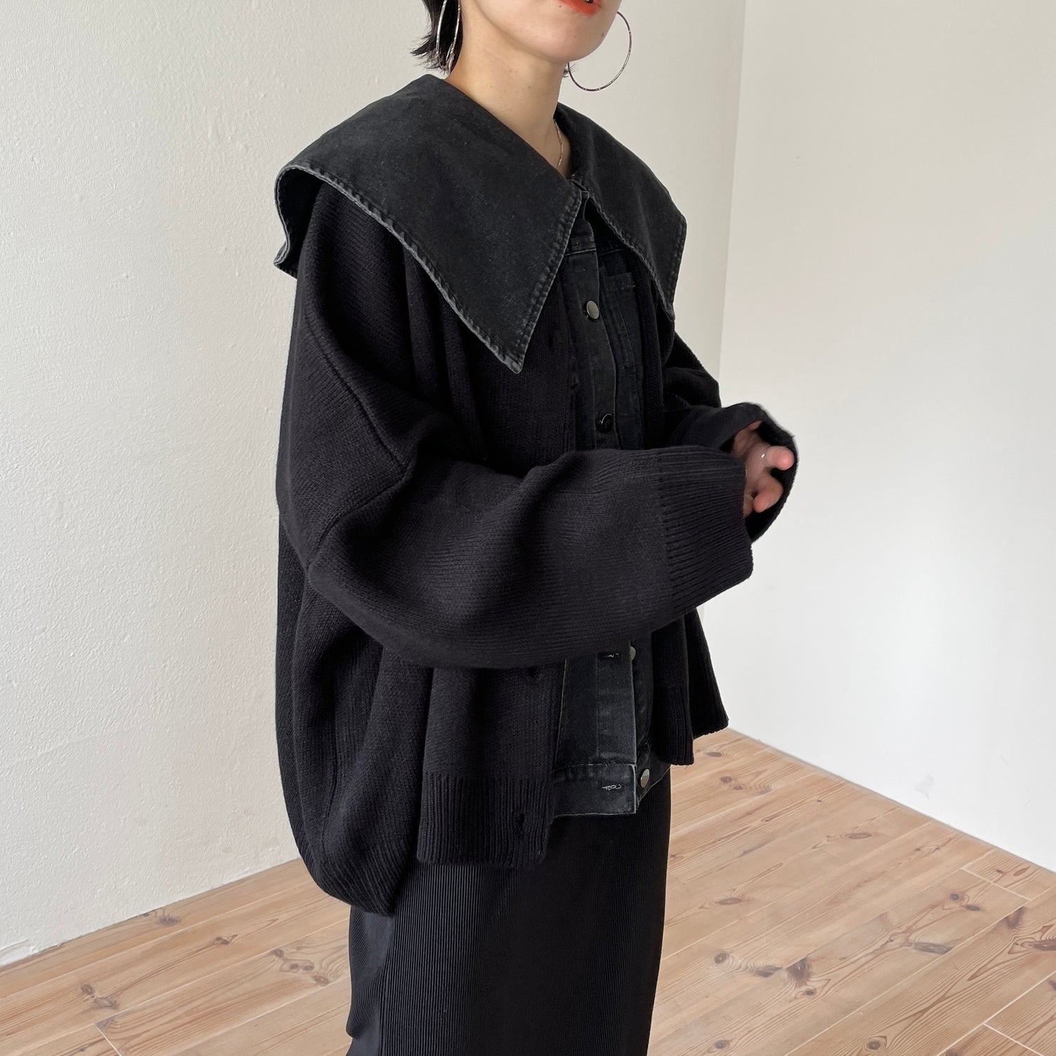 vintage like big collar denim vest / black