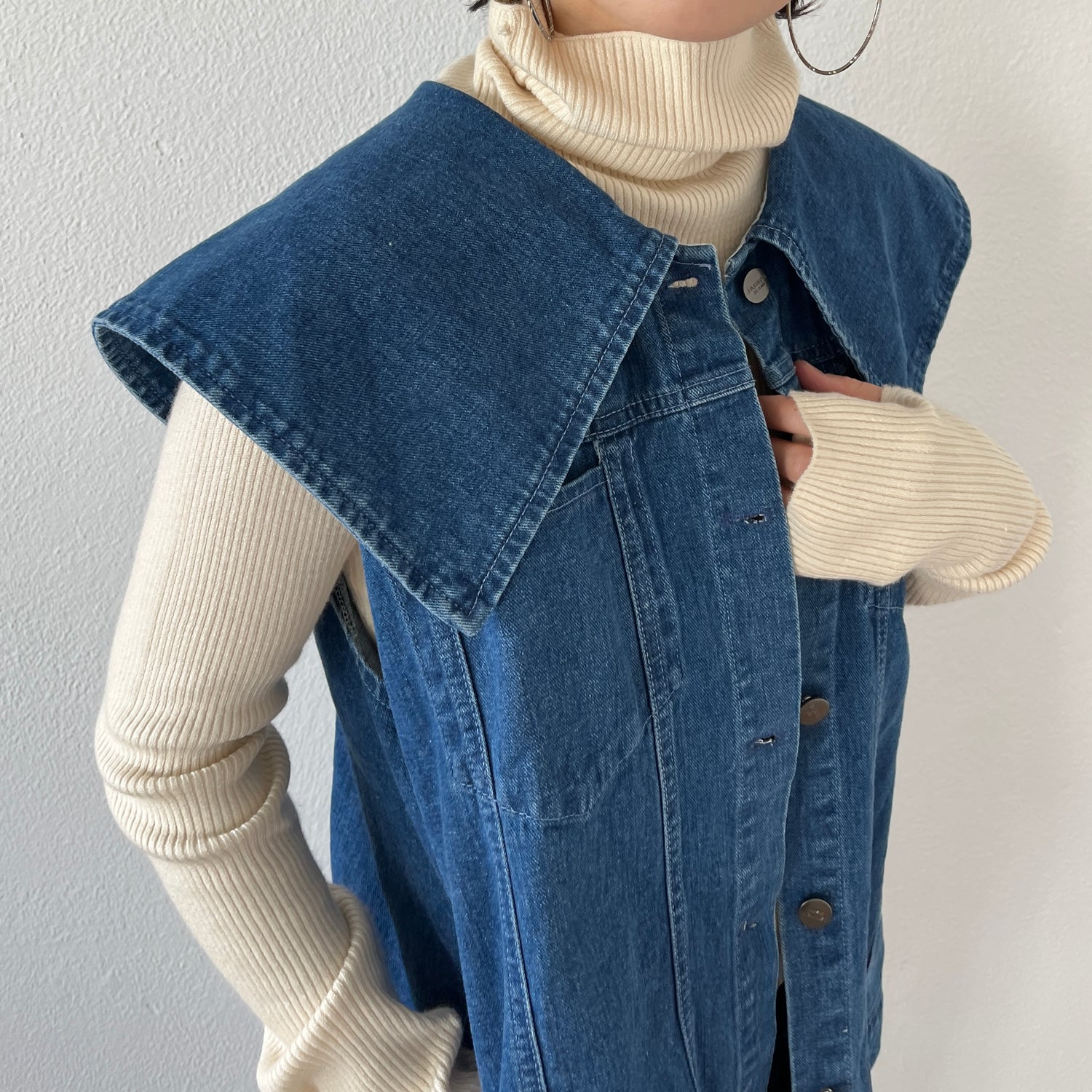 vintage like big collar denim vest / black