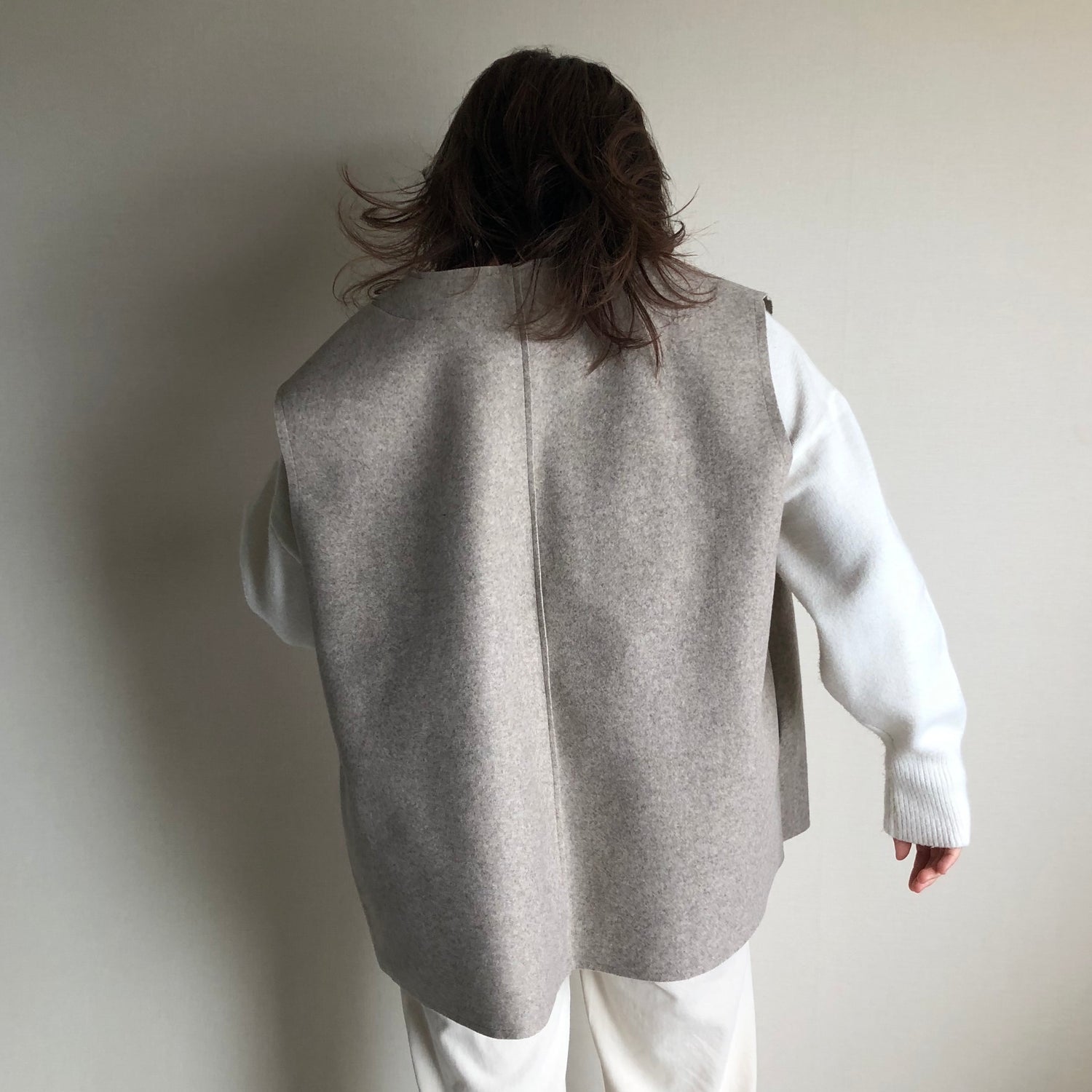 wool box vest / beige