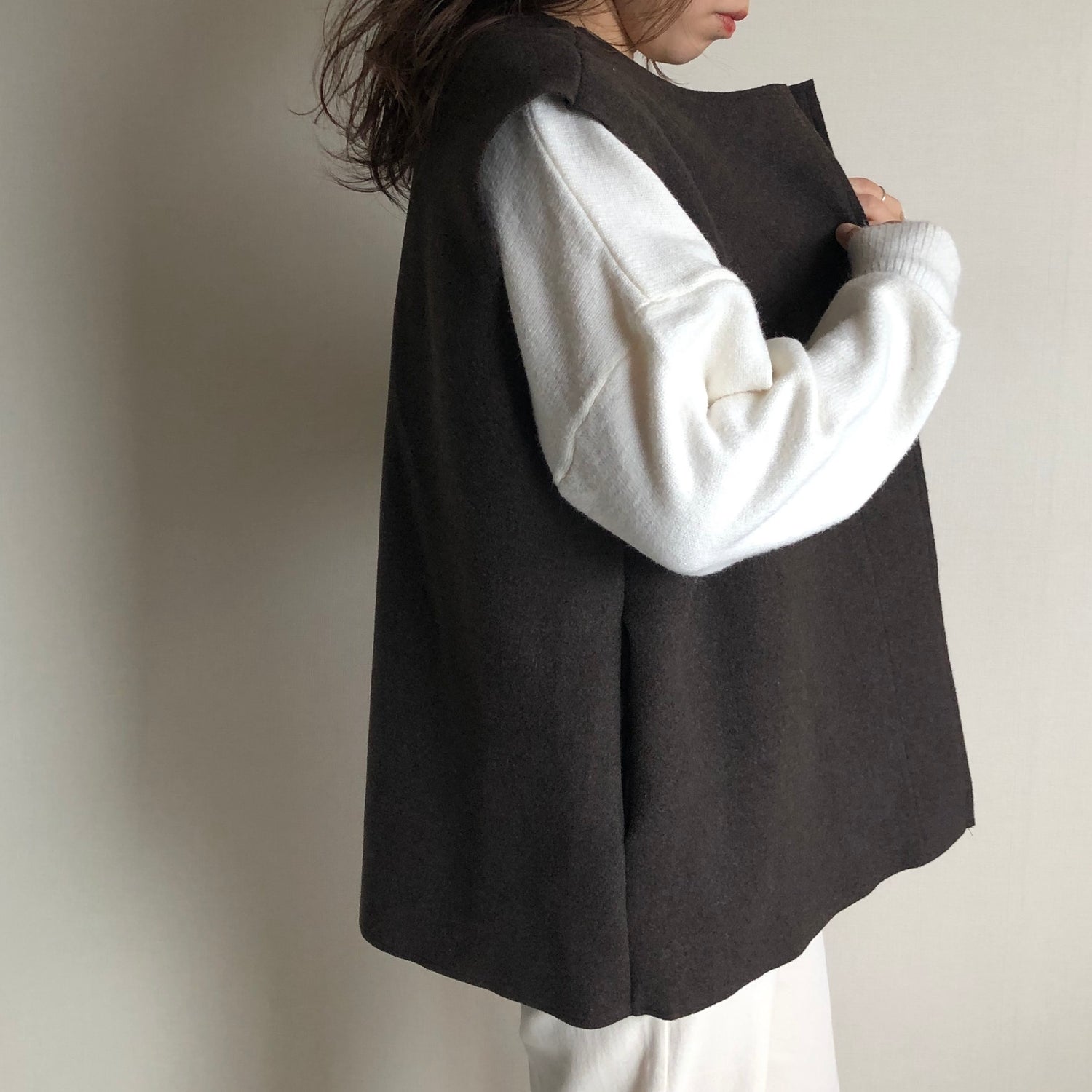 wool box vest / brown
