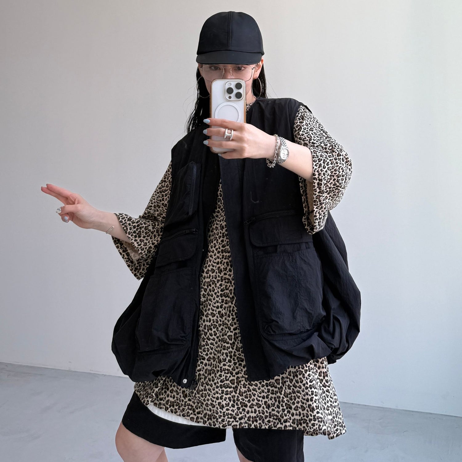 9pockets buddy vest / black