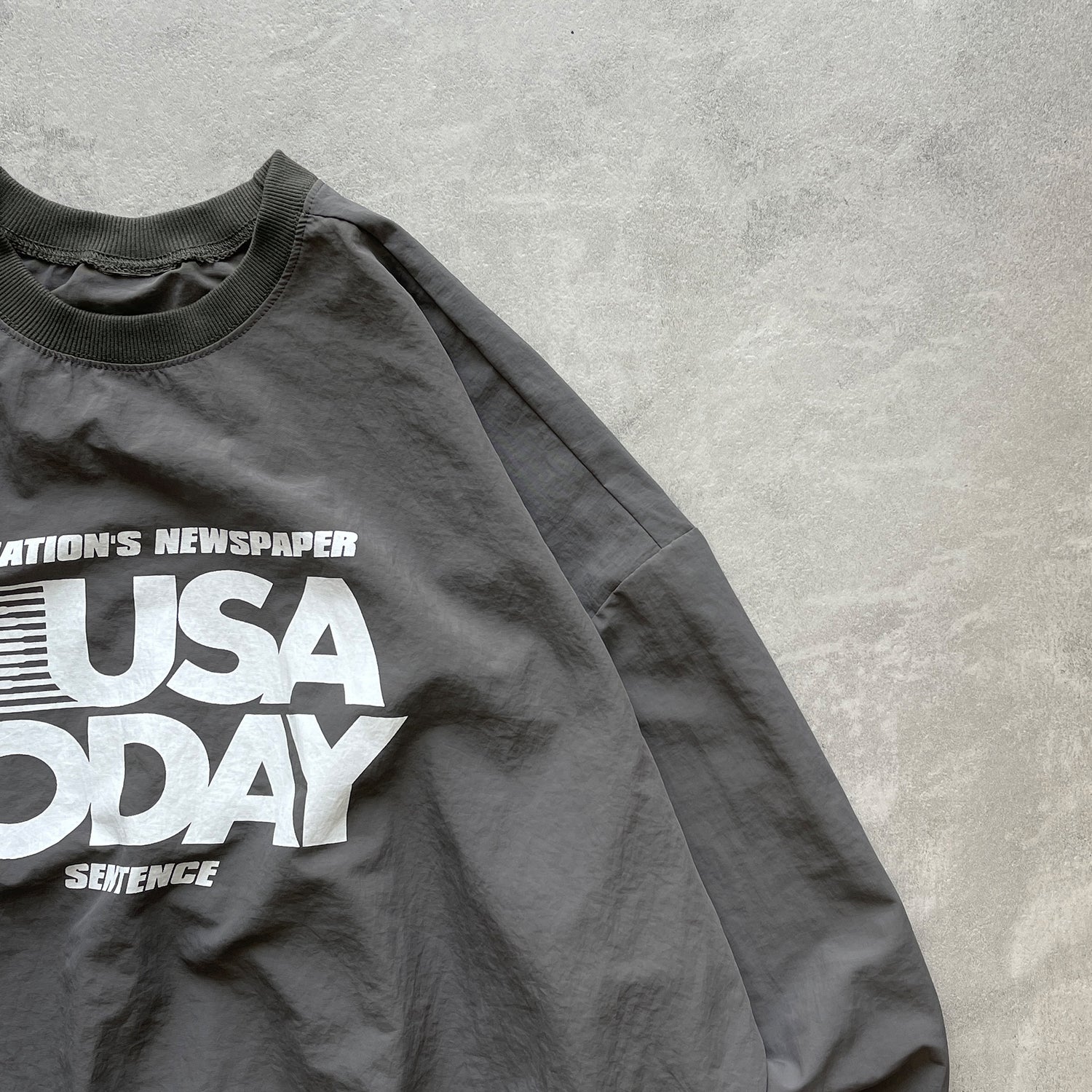 【SAMPLE】"USA TODAY" nylon tee / chacoal