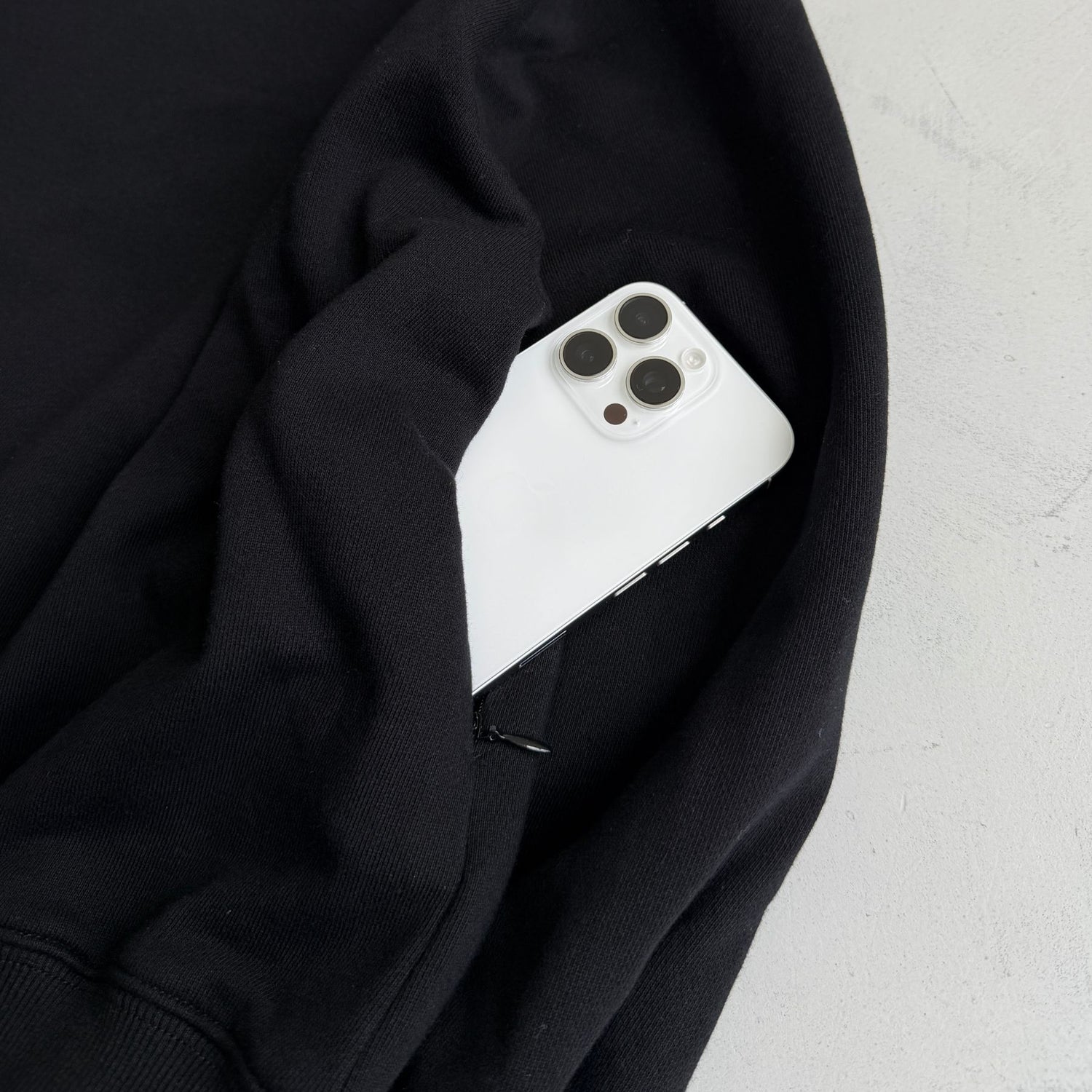 OSUMITSUKIDS sweat / black