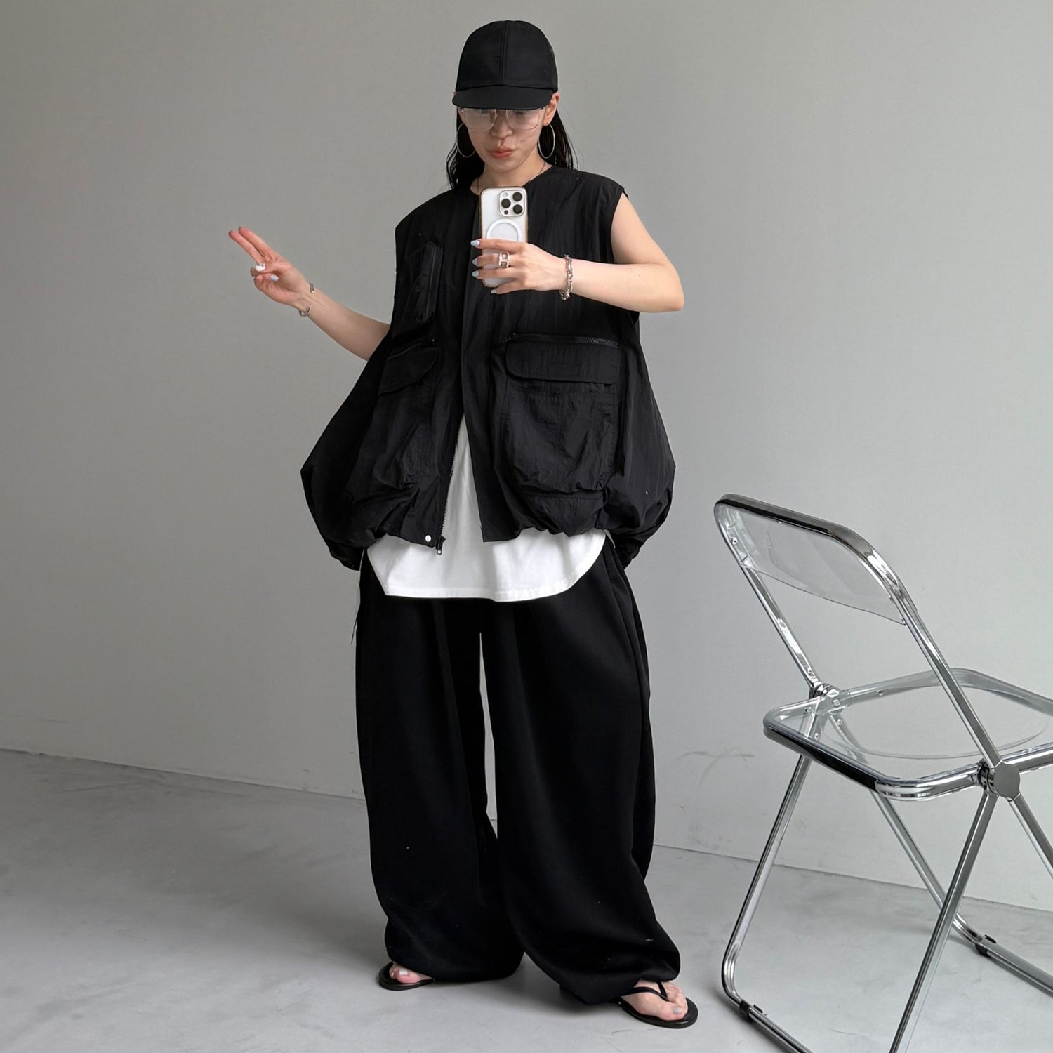 9pockets buddy vest / black
