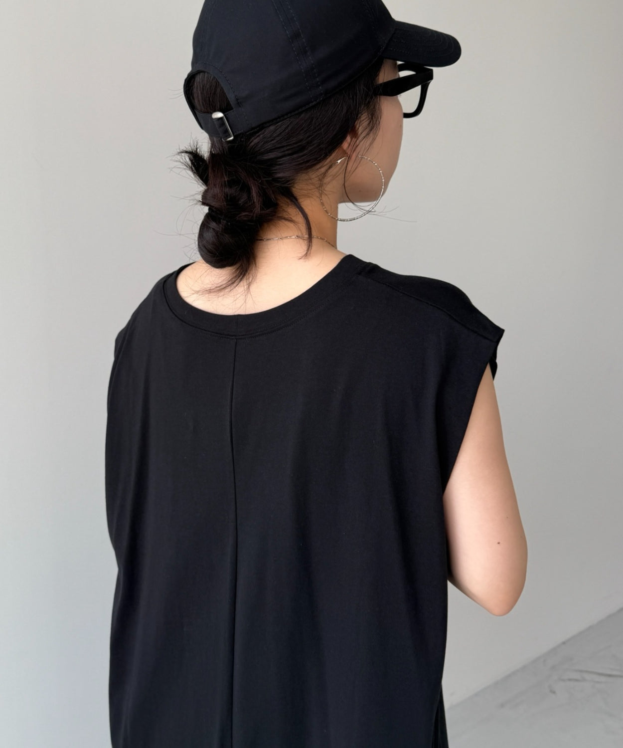 【SAMPLE】relax cotton one piece / black