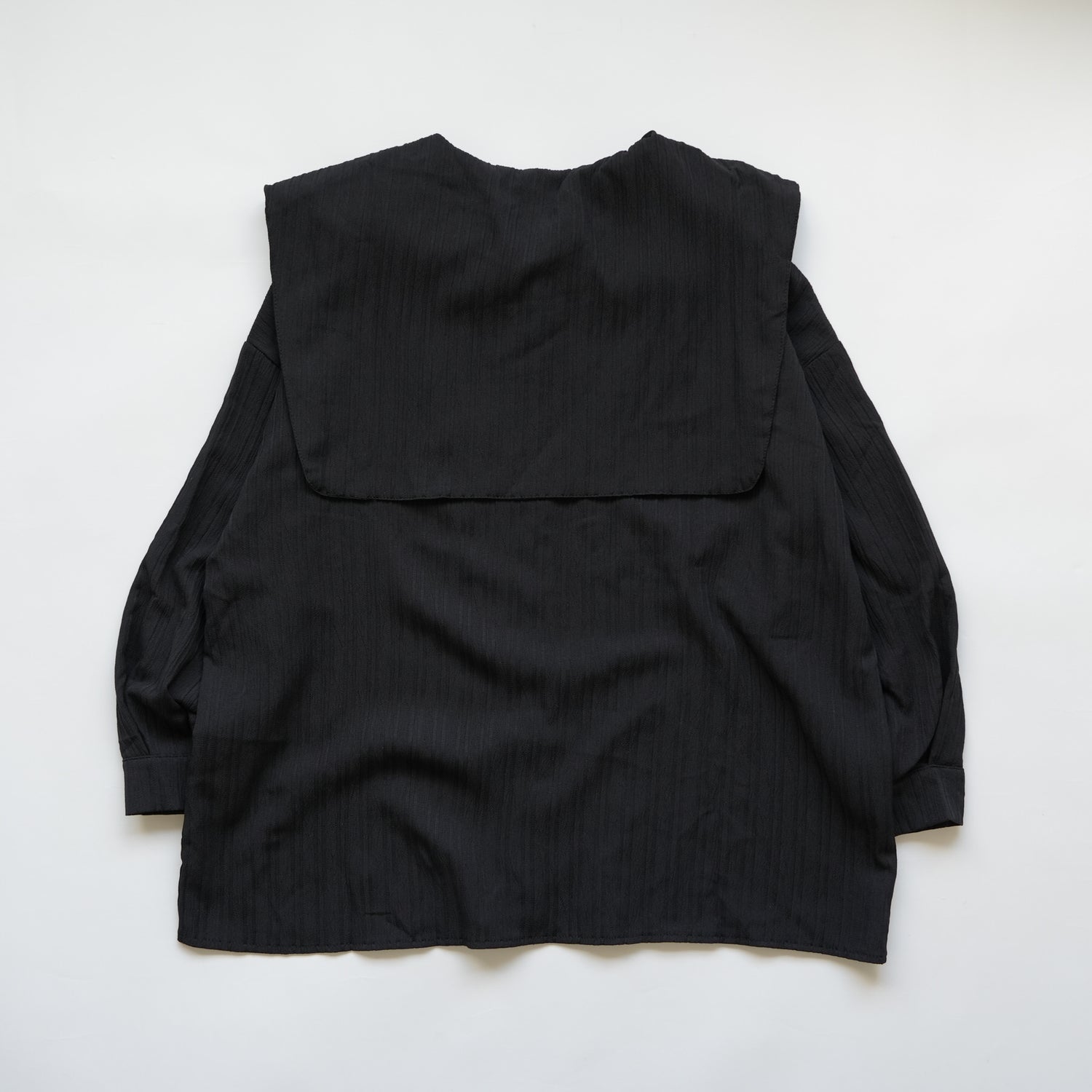 【SAMPLE】big collar shirring shirt / black