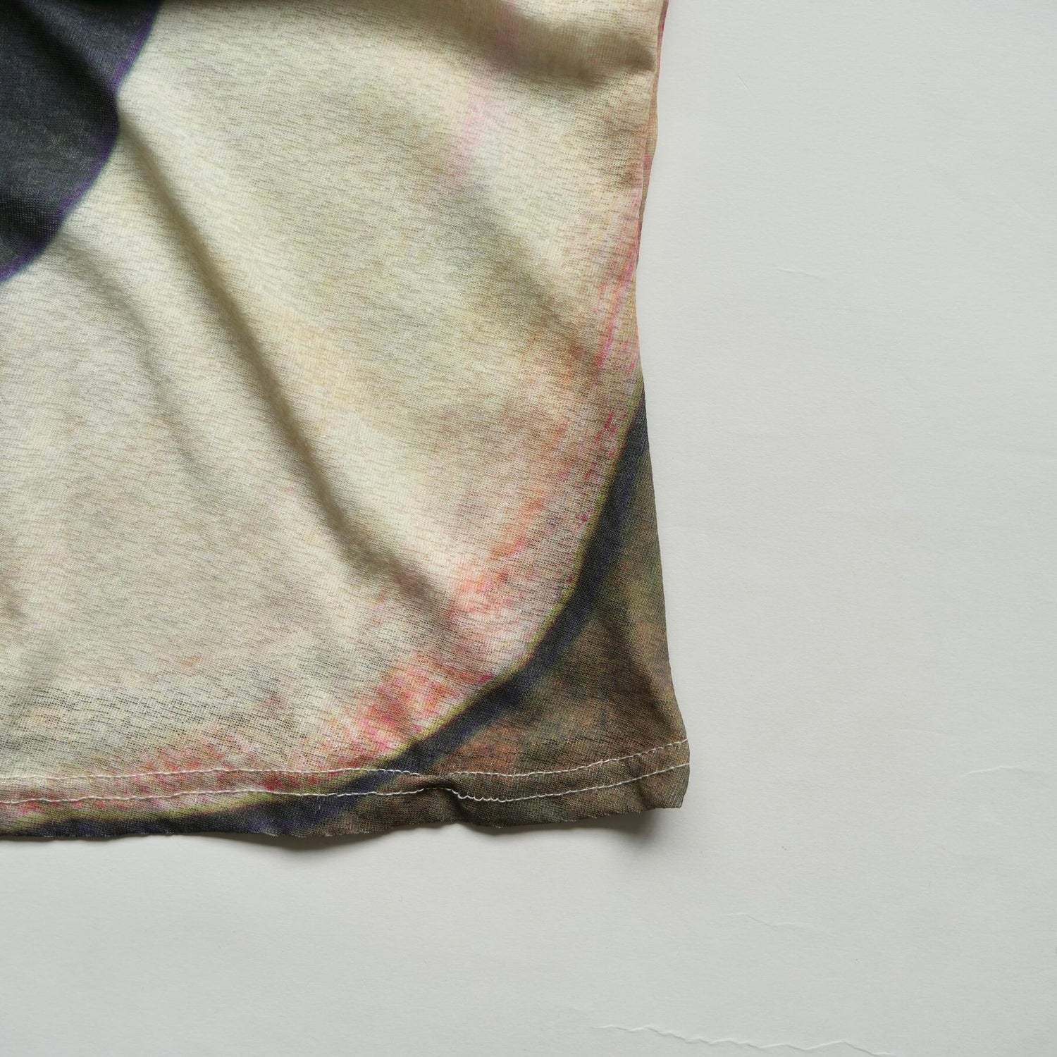 【SAMPLE】unique design sheer tops / olive