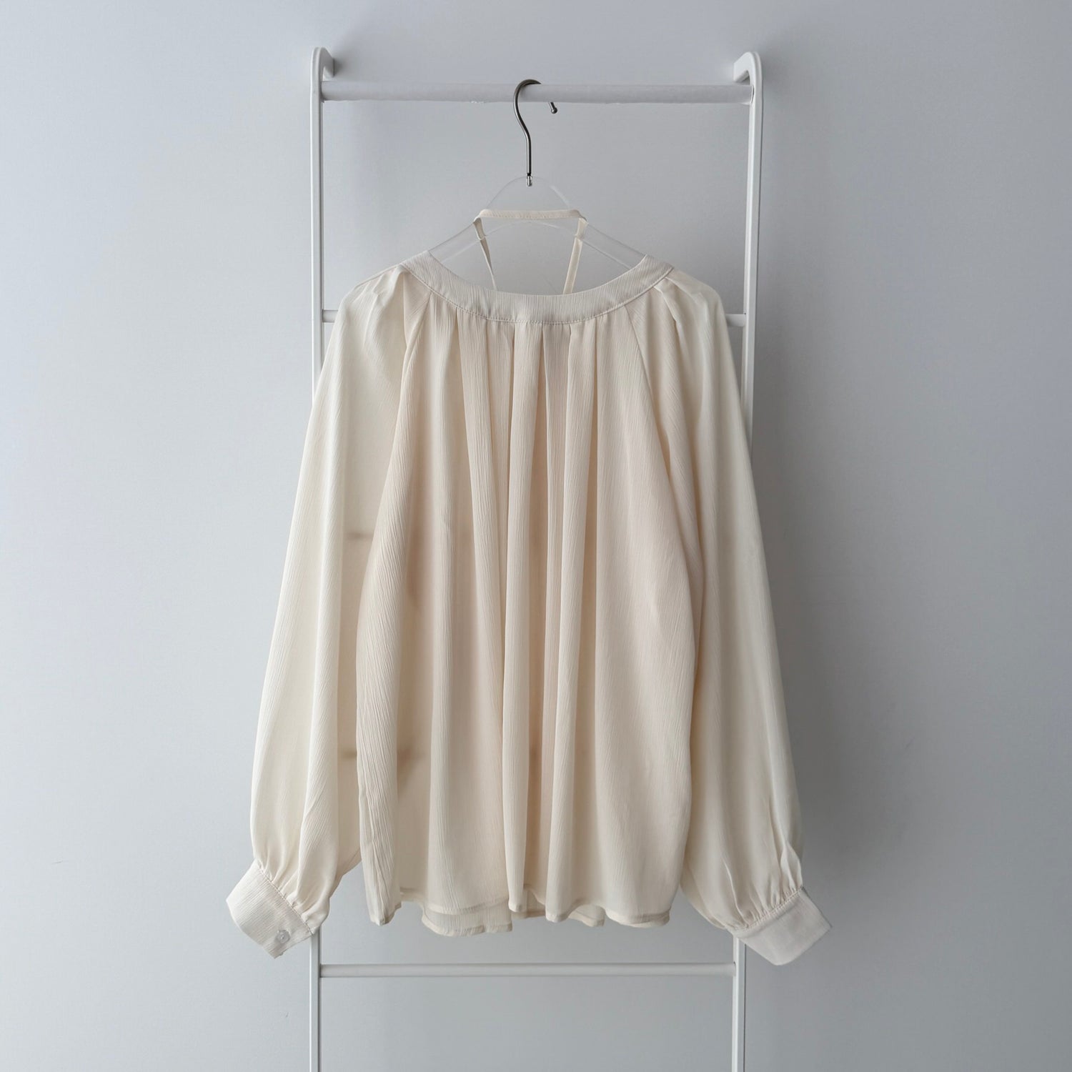 【SAMPLE】bow tie  sheer blouse / ivory