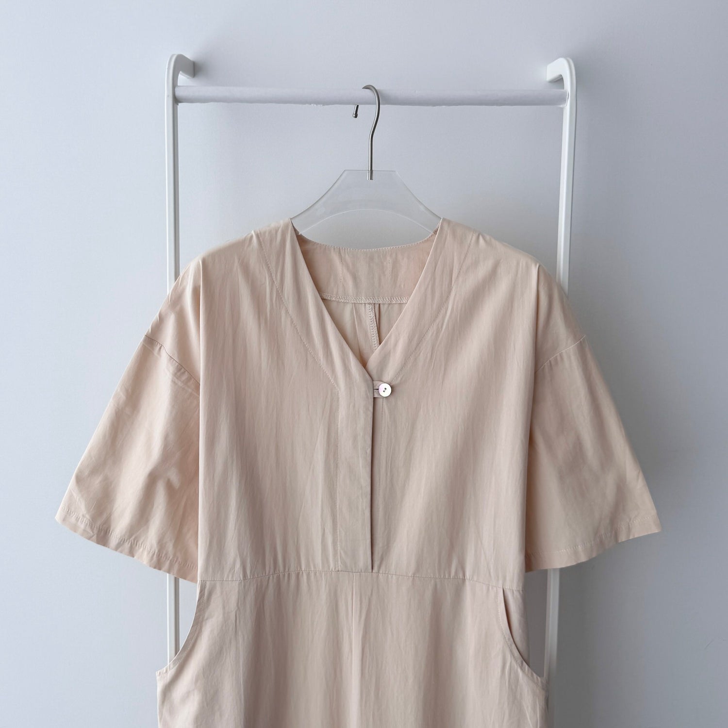 【SAMPLE】vneck all-in-one / ivory