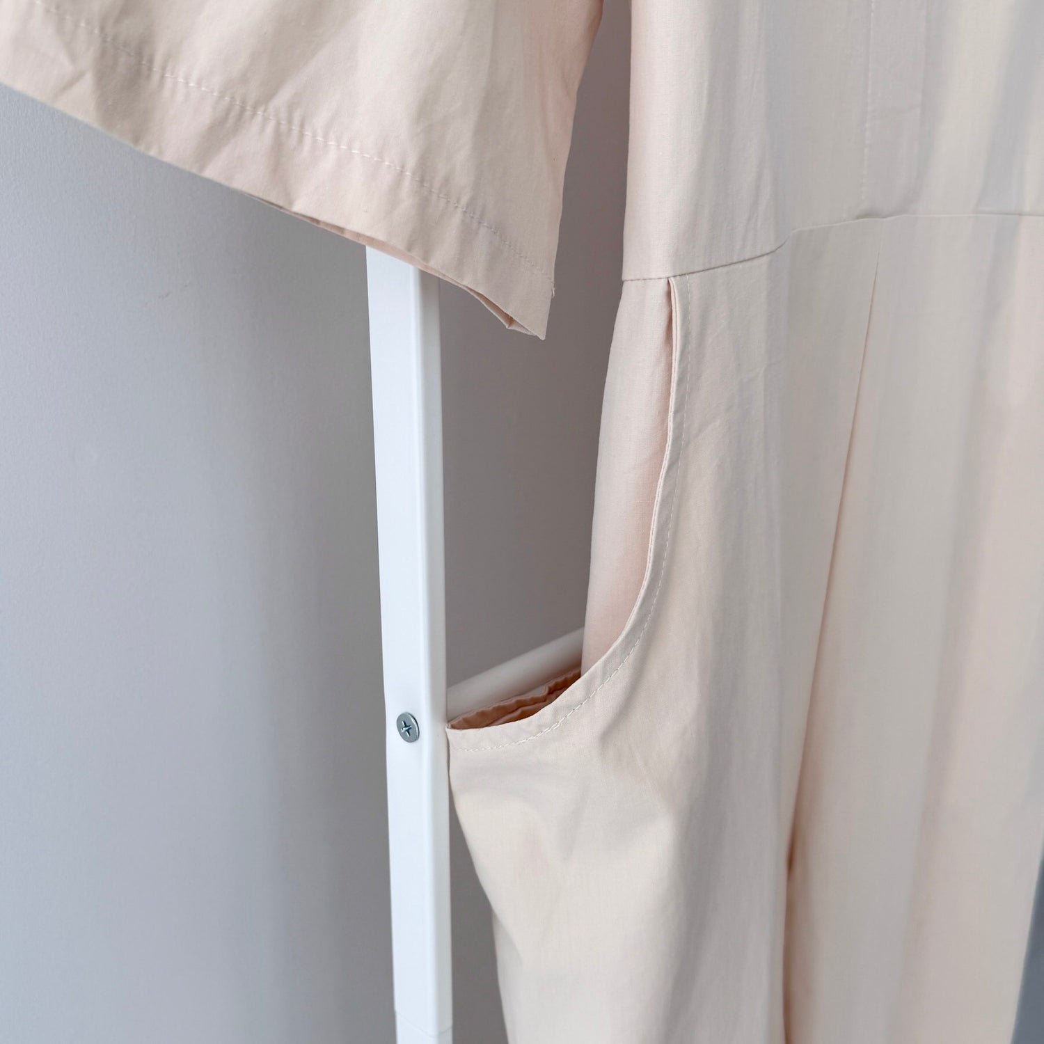 【SAMPLE】vneck all-in-one / ivory