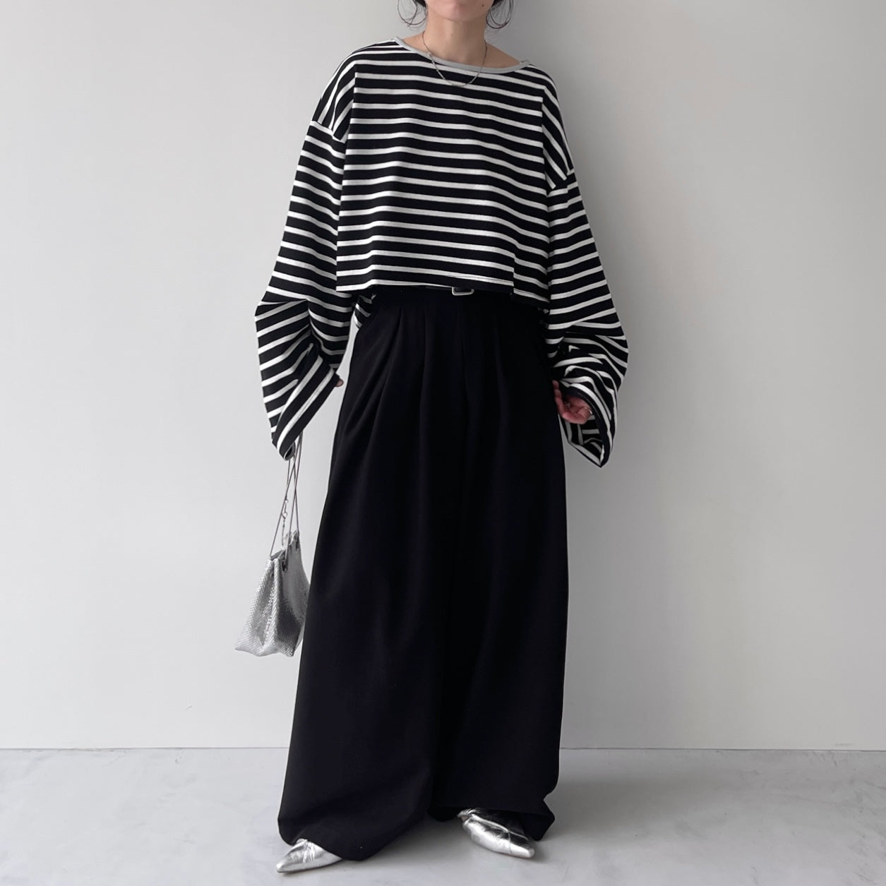 wide sleeve over size border tee / black×silver (short)