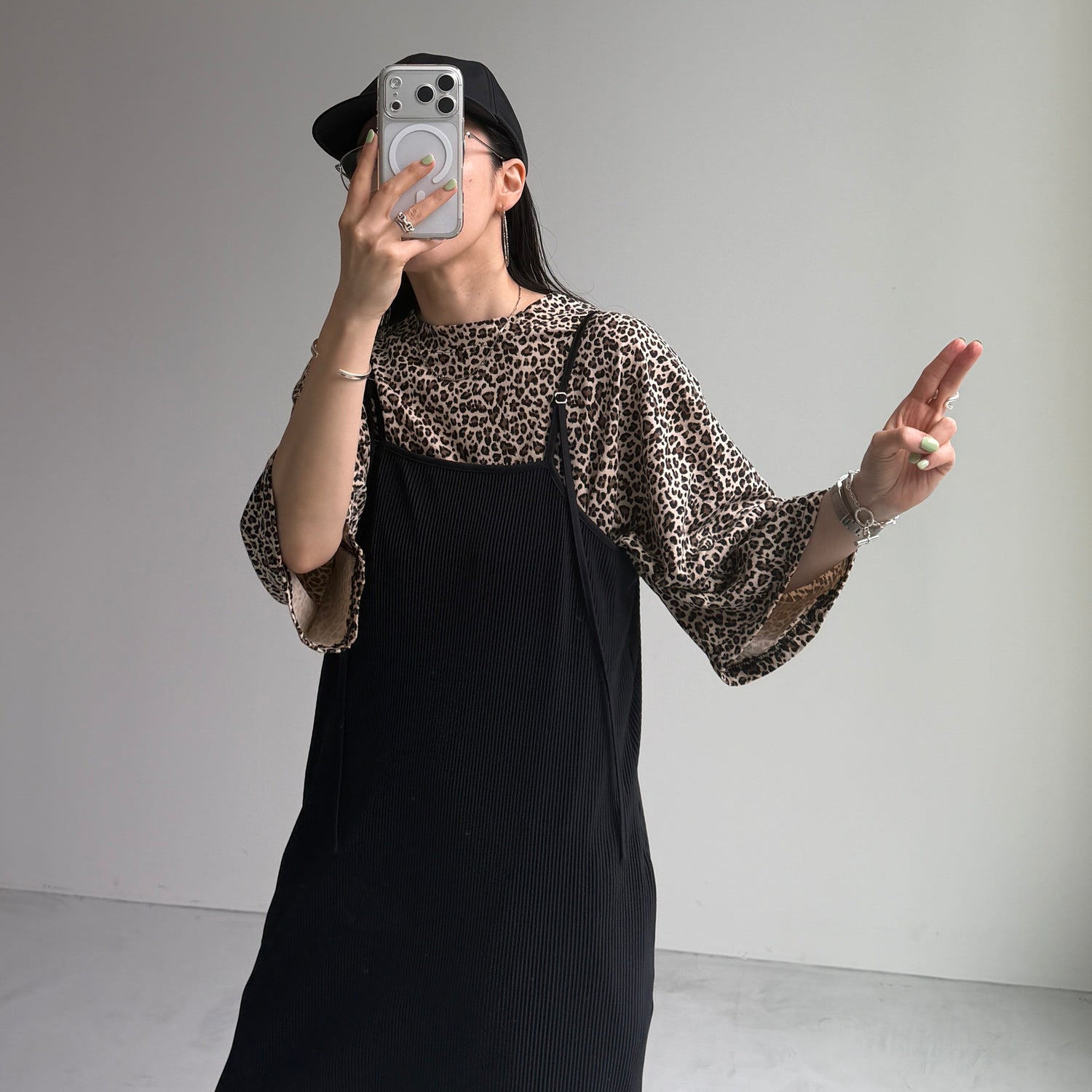 HANSODE LEOPATTEE
