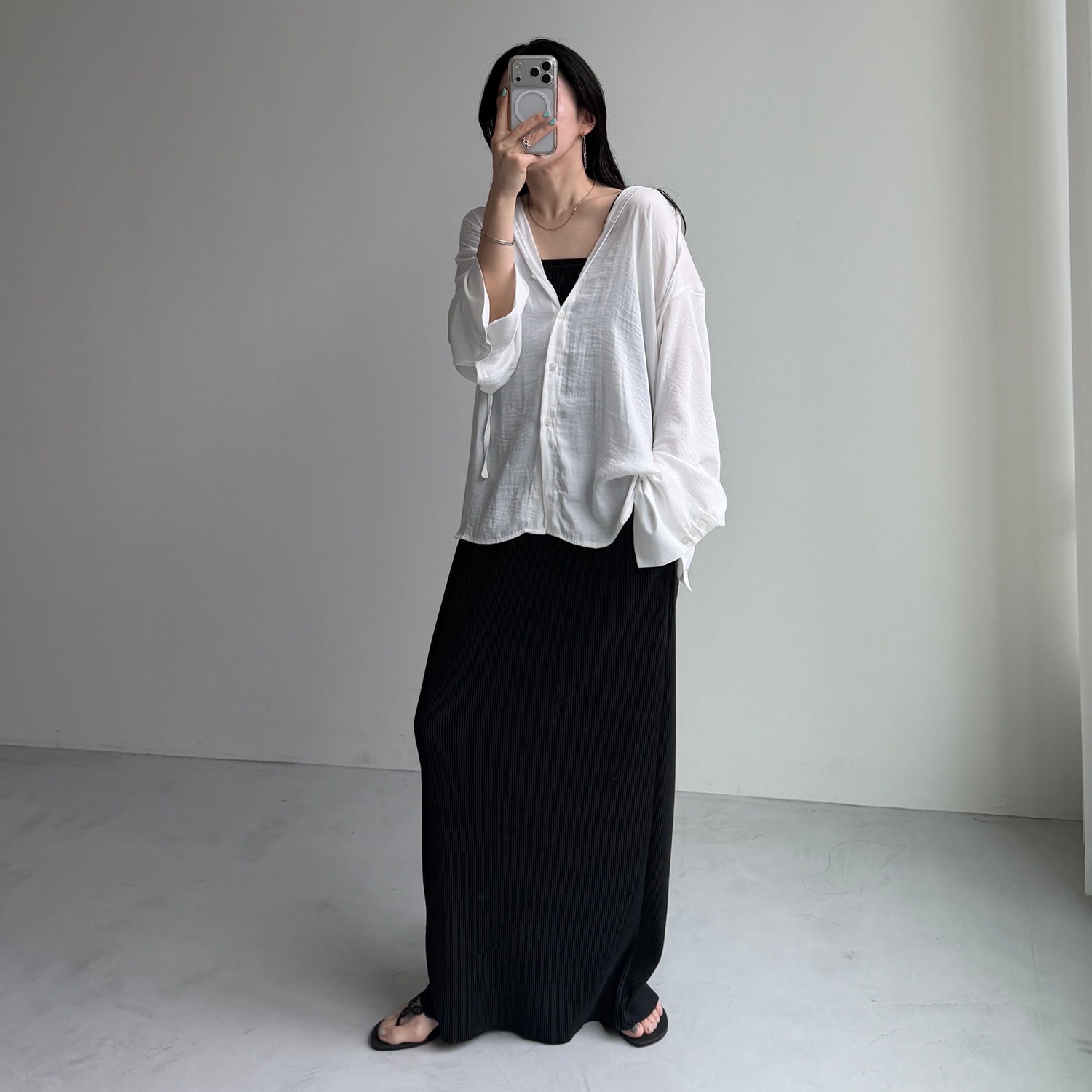 rayon hooded shirt / white