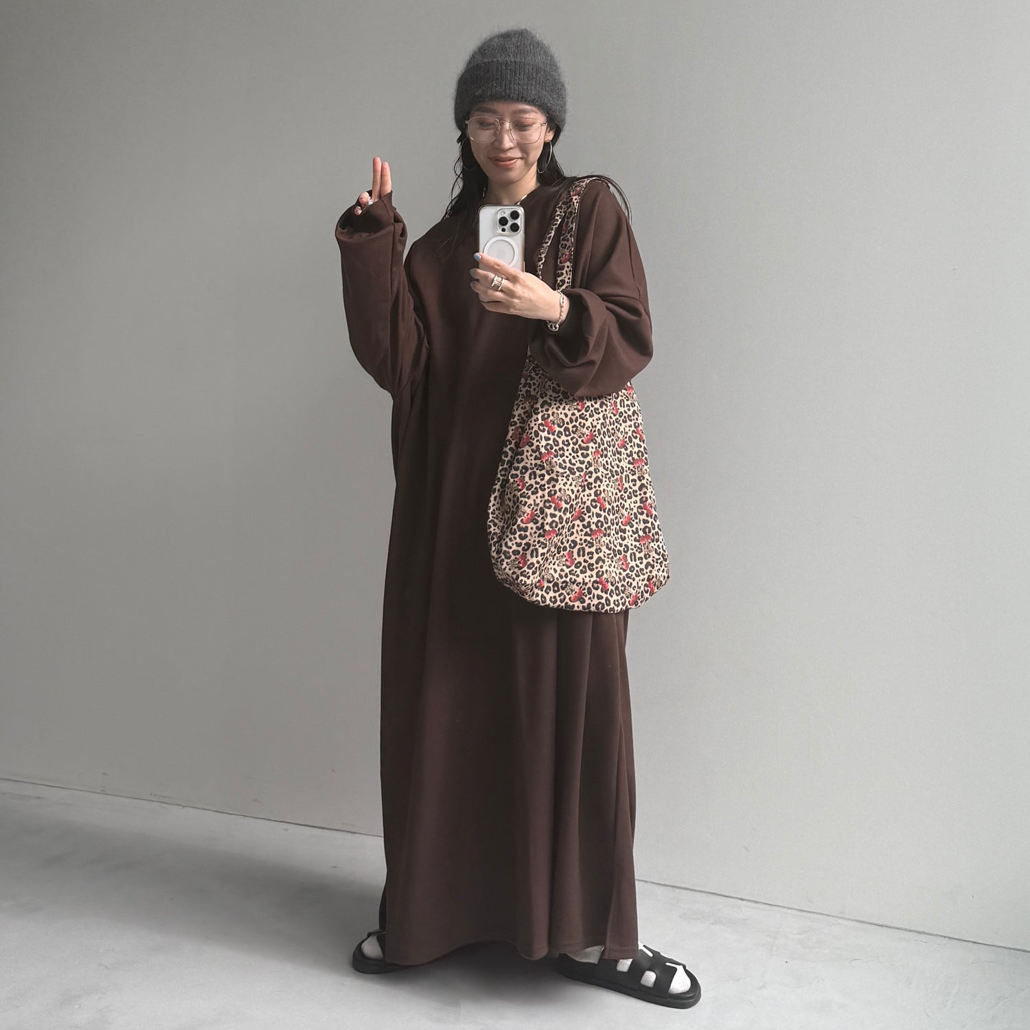 super loose light sweatee one piece / brown