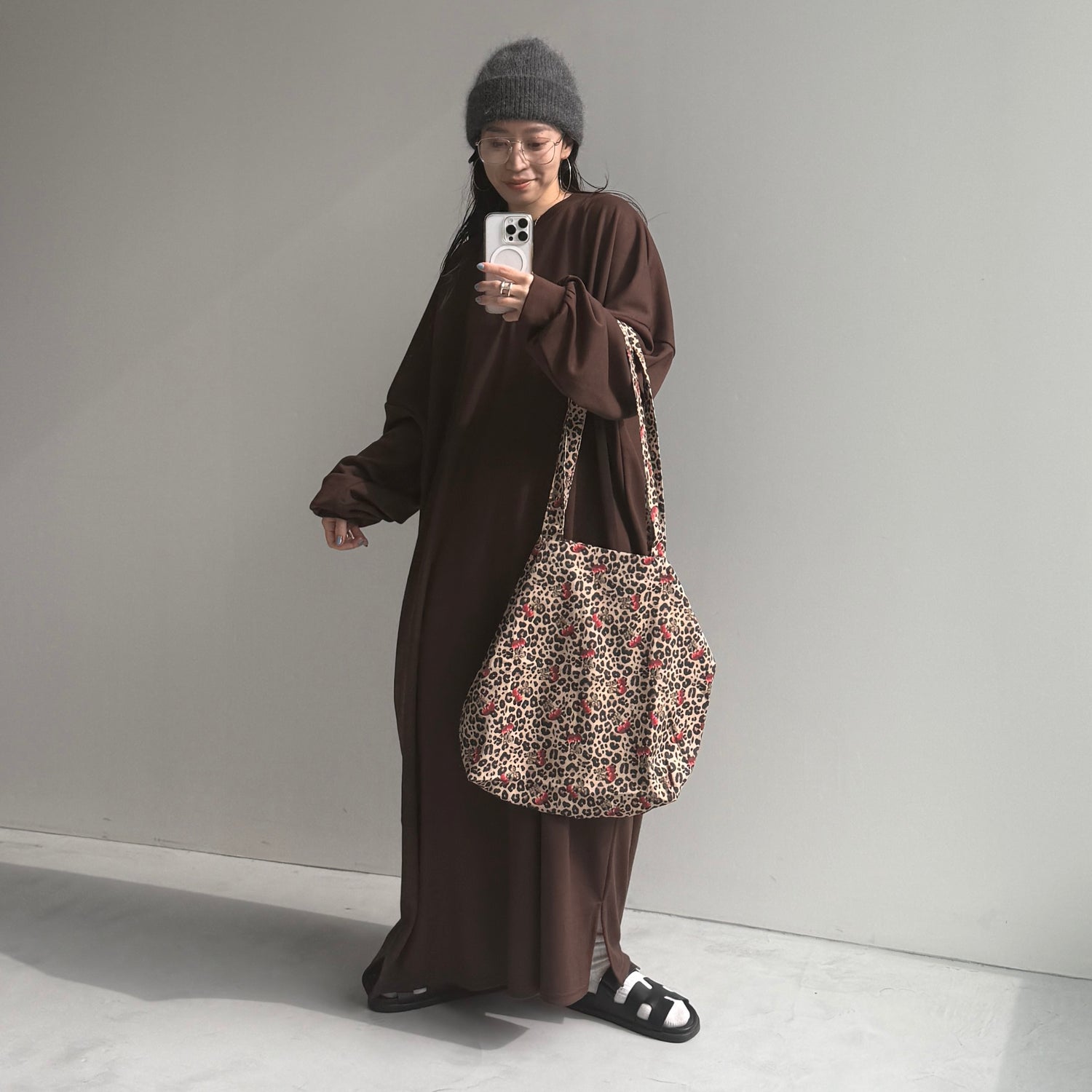 super loose light sweatee one piece / brown