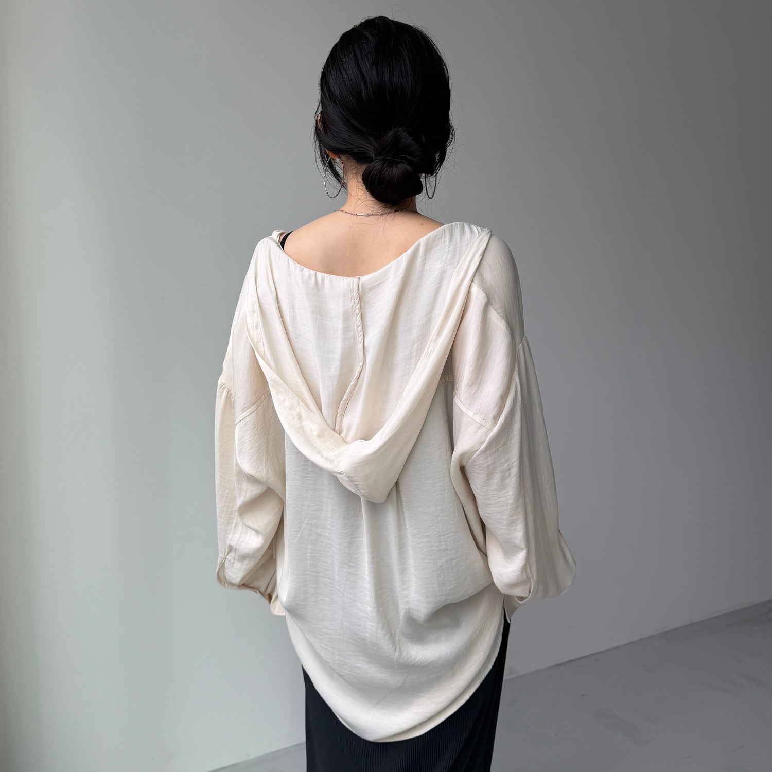 rayon hooded shirt / beige