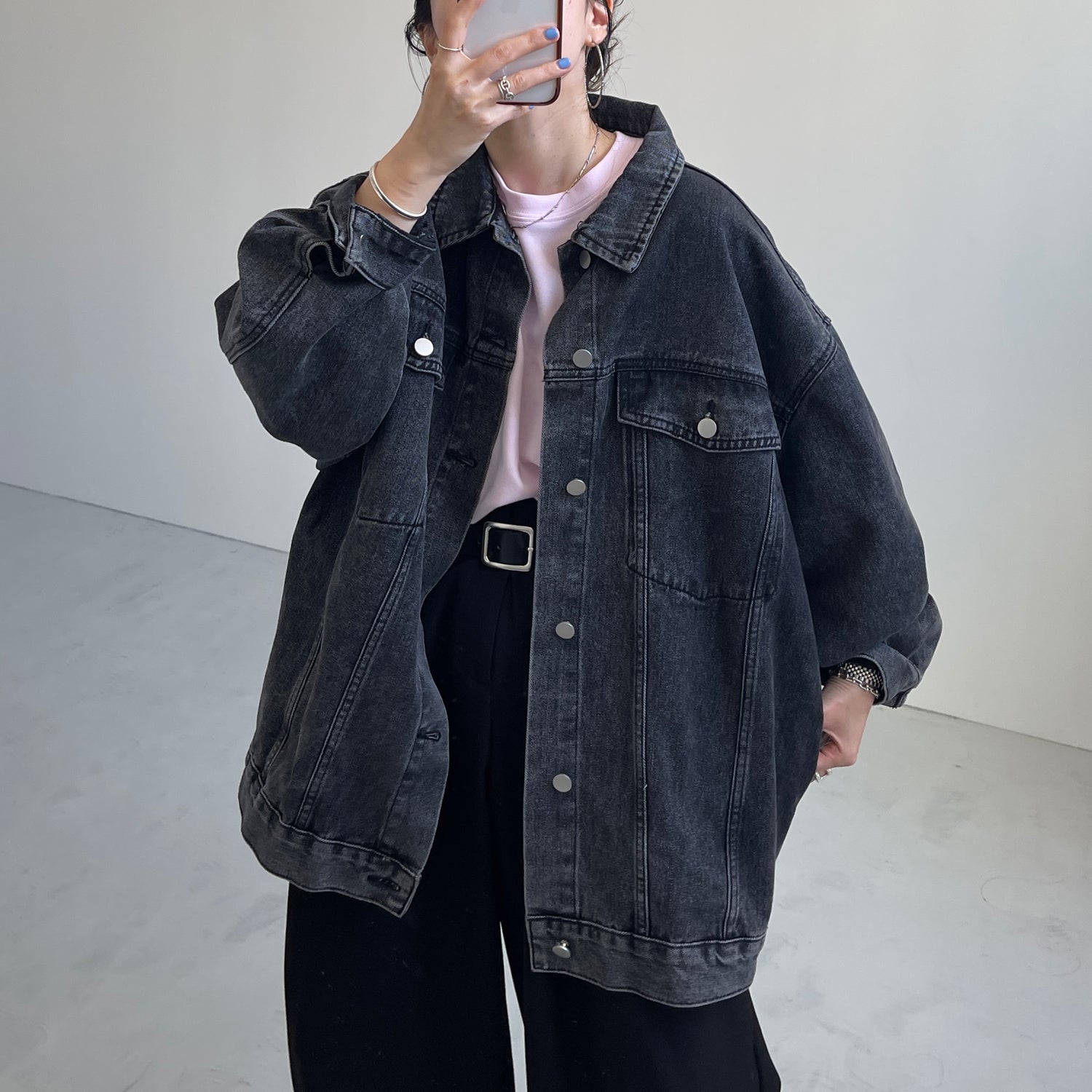 perfect silhouette buddy denim jacket / black