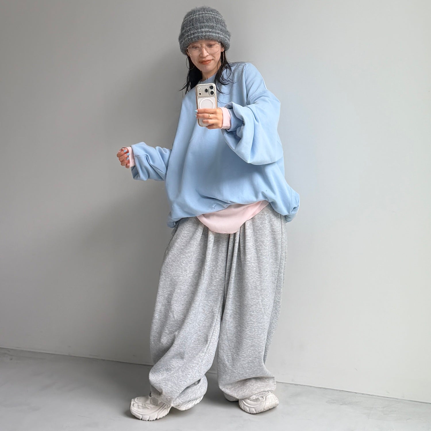 URAKE OSUMITSUKI sweat / blue