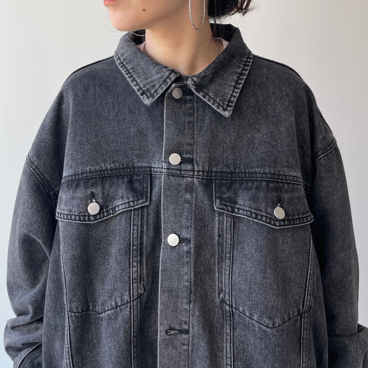 perfect silhouette buddy denim jacket / black