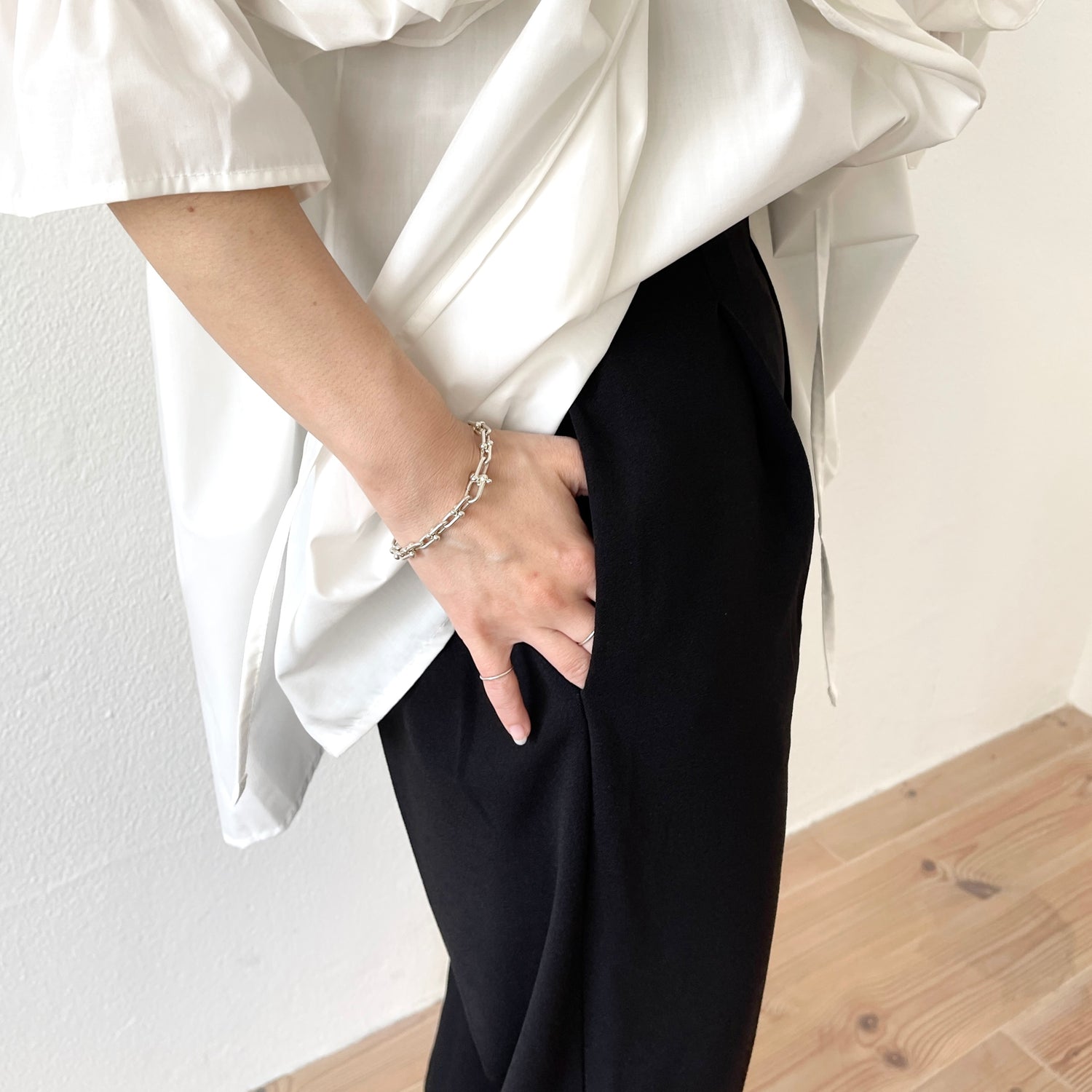 relax tapered pants / black