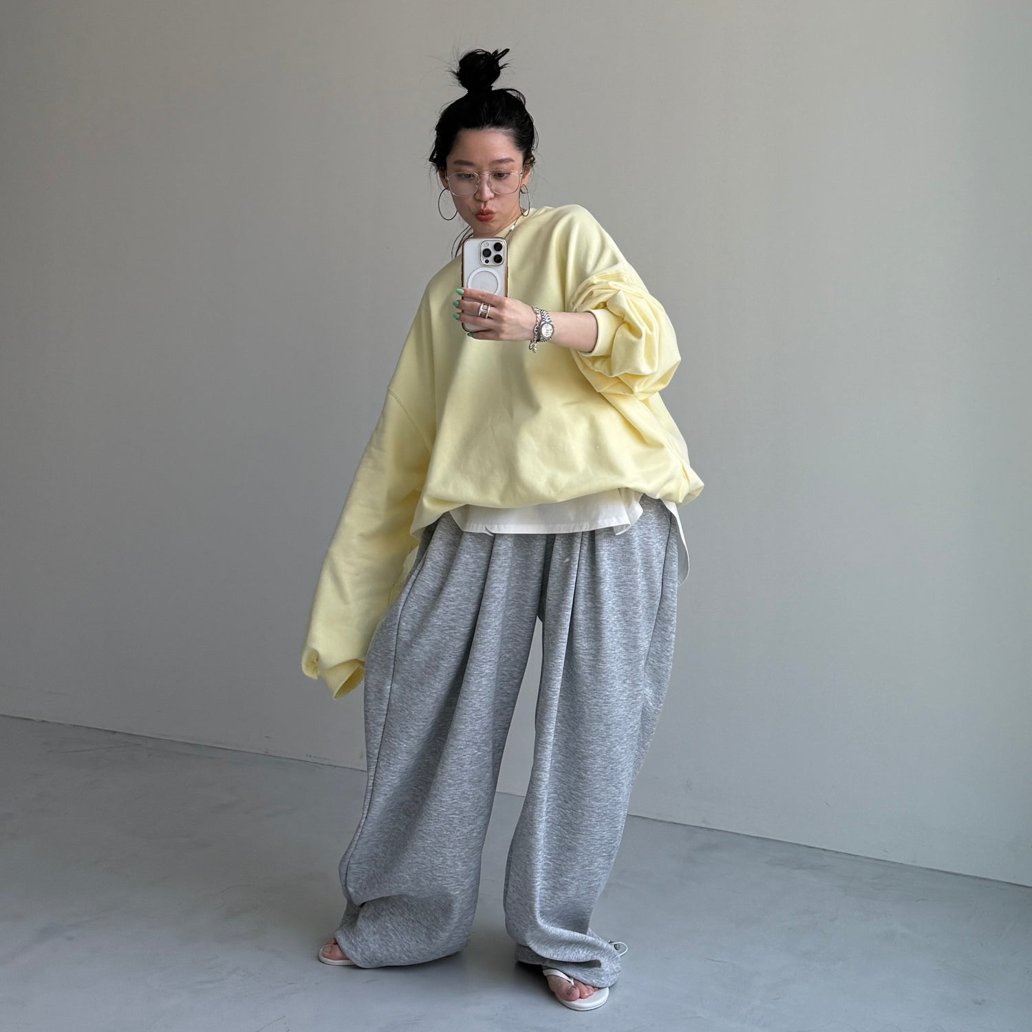 URAKE OSUMITSUKI sweat / light yellow
