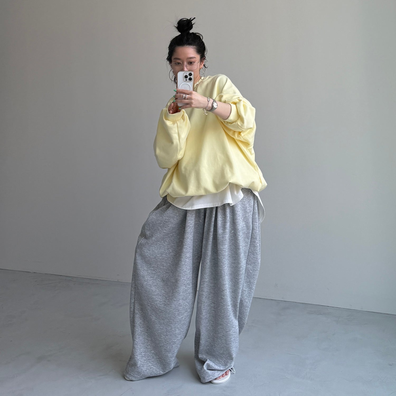 URAKE OSUMITSUKI sweat / light yellow
