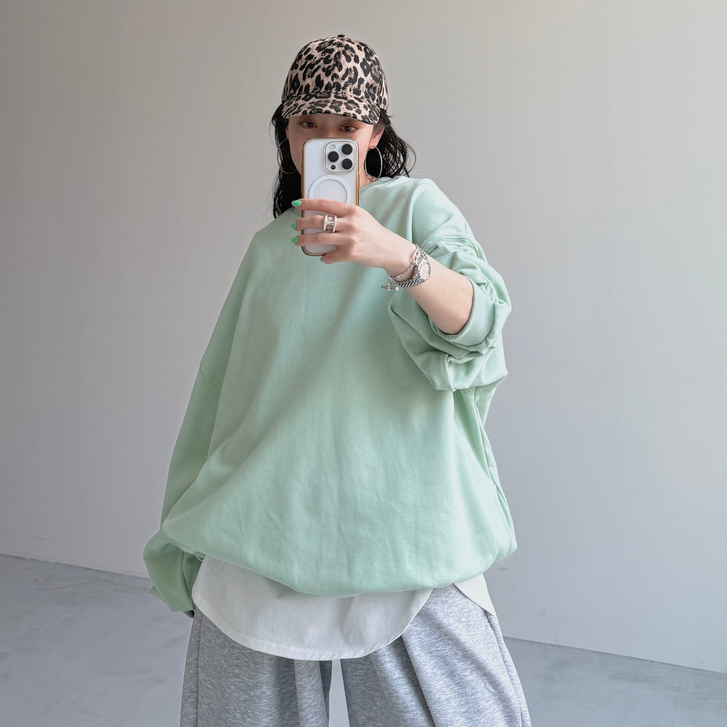 URAKE OSUMITSUKI sweat / mint