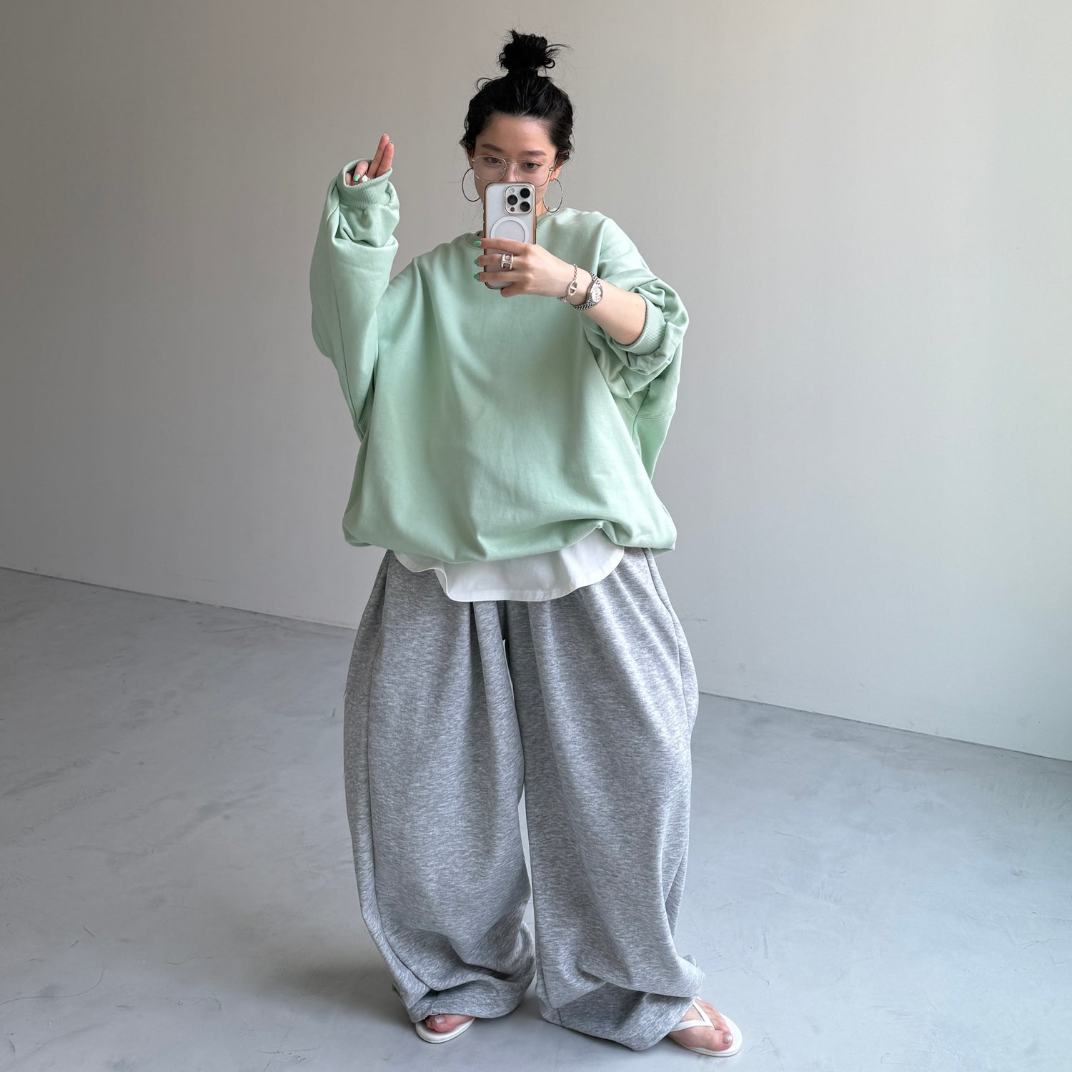 super loose sweat pants / gray