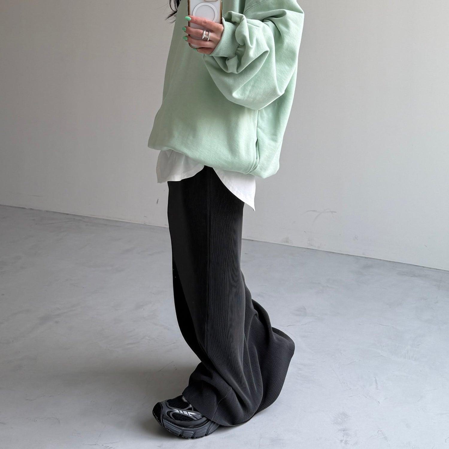 daily daily super stretch pleats skirt / charcoal [FREE or LONG]