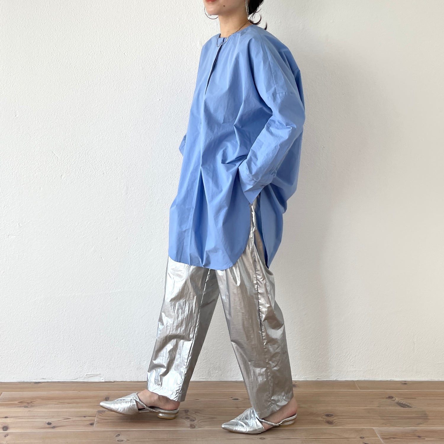 double tuck metallic pants / silver （メニーメニーギャザースカート 