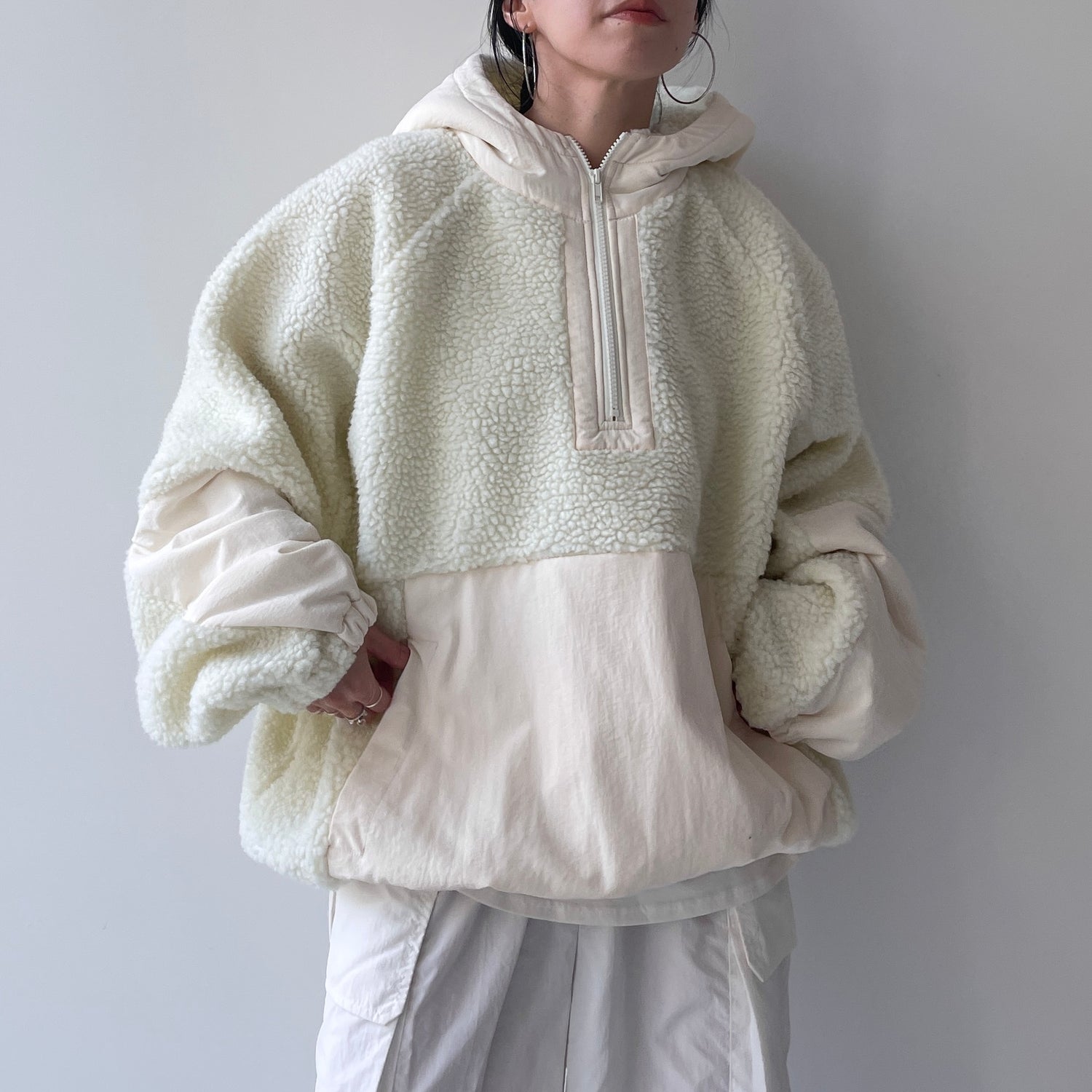 over size BOA hoodie blouson / ivory